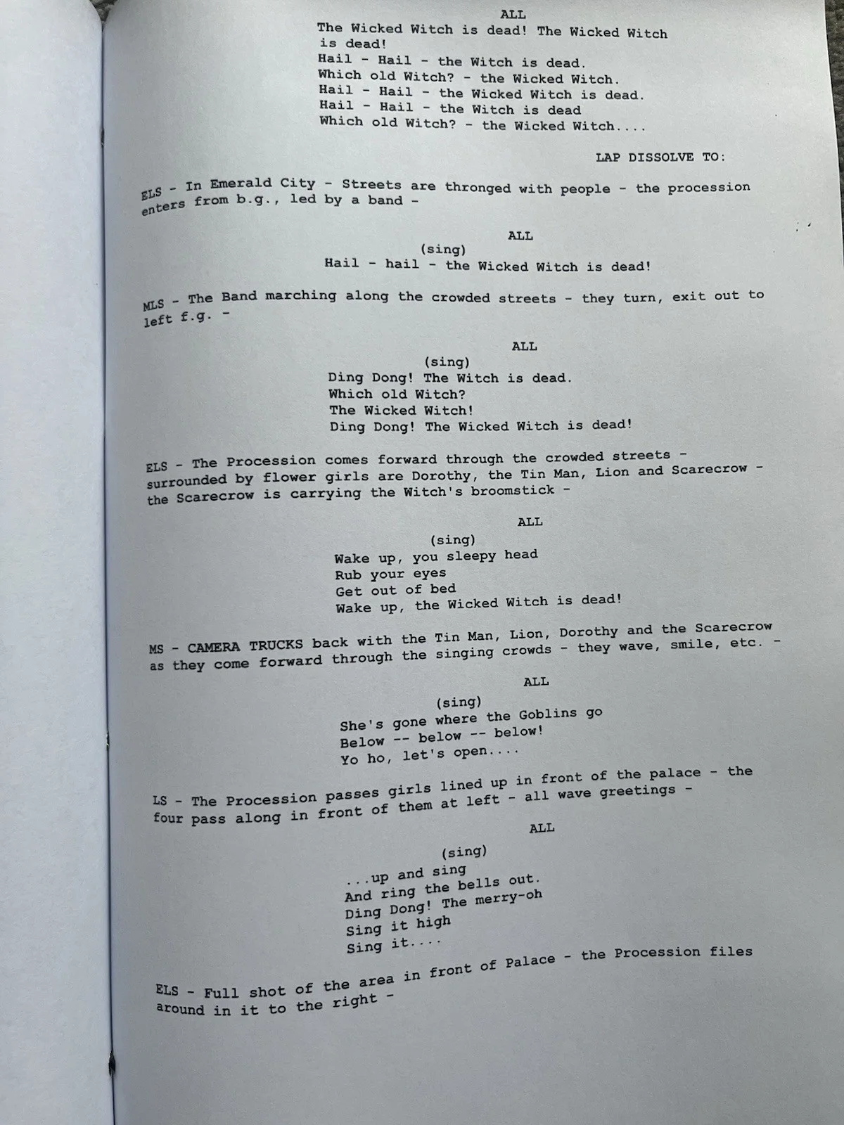 The Wizard of Oz Script / Screenplay. Judy Garland, Margaret Hamilton., image 2