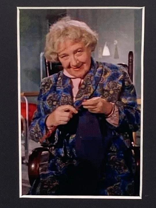 Fabia Drake Signed Photo Display The Village Welfare Worker The Prisoner COA, image 2