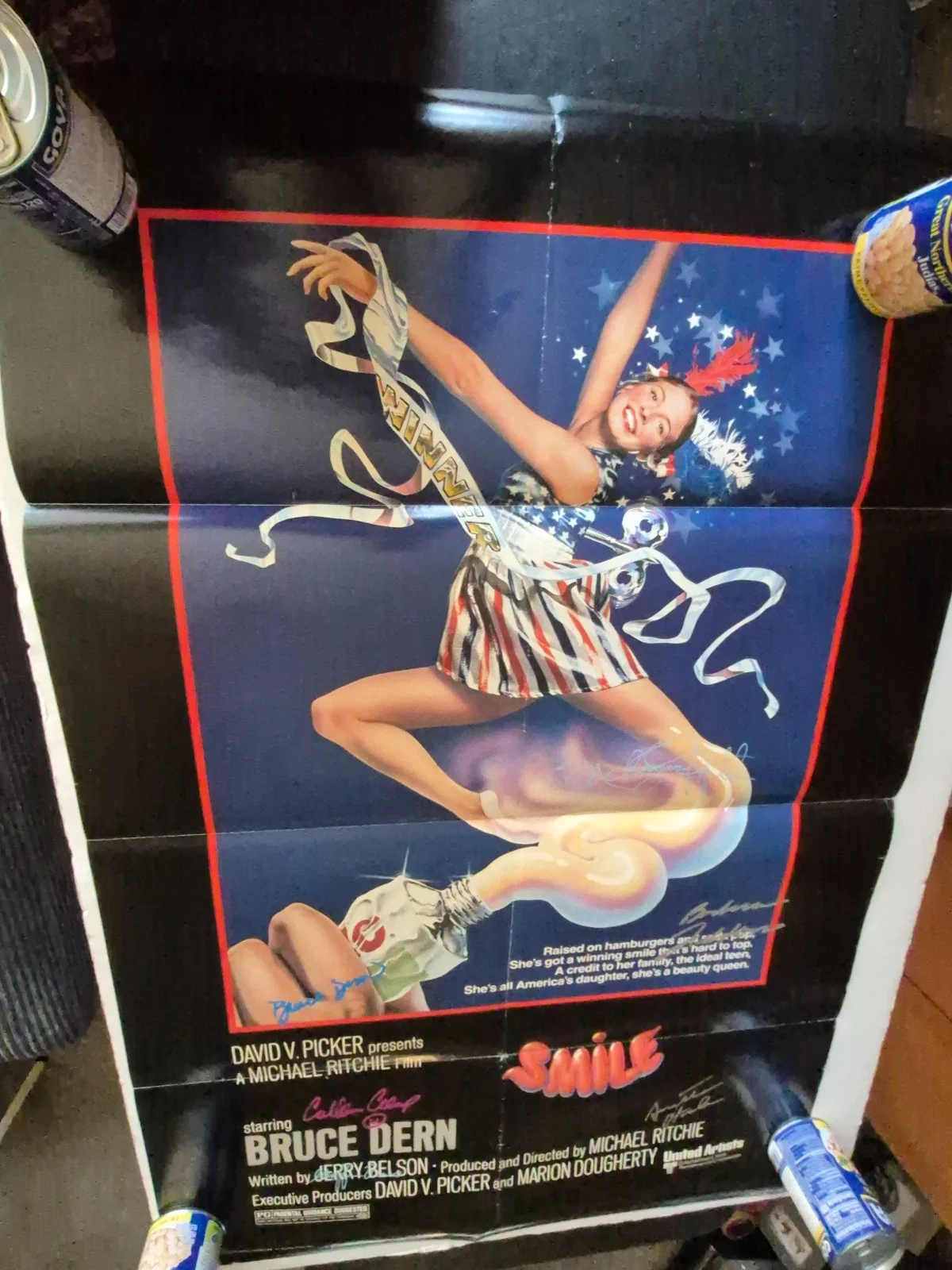 EKIM=INVENTORY — SMILE -BRUCE DERN-GRIFFITH+-CAST SIGNED MOVIE POSTER-w/COA -1986- ekim, изображение 2
