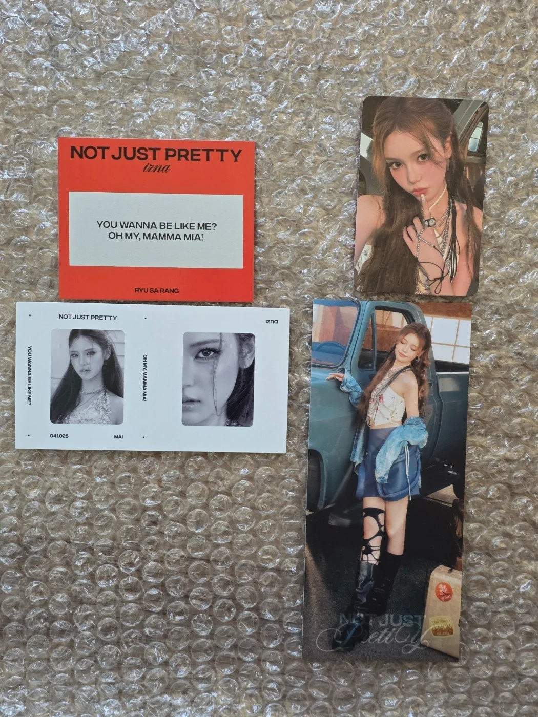 IZNA Promo Sticker Not Just Pretty Album Autographed Hand Signed, изображение 4
