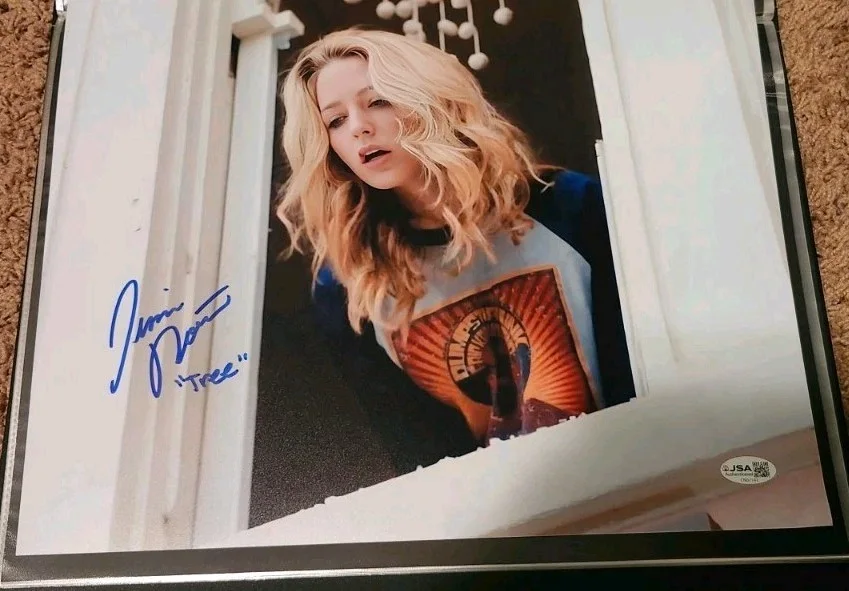 Jessica Rothe — Jessica Rothe Happy Death Day signed autographed 11x14 photo. JSA Cert