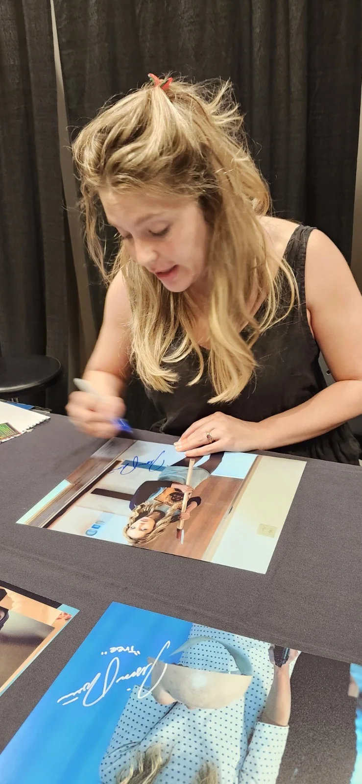 Jessica Rothe — Jessica Rothe Happy Death Day signed autographed 11x14 photo. JSA Cert, image 5
