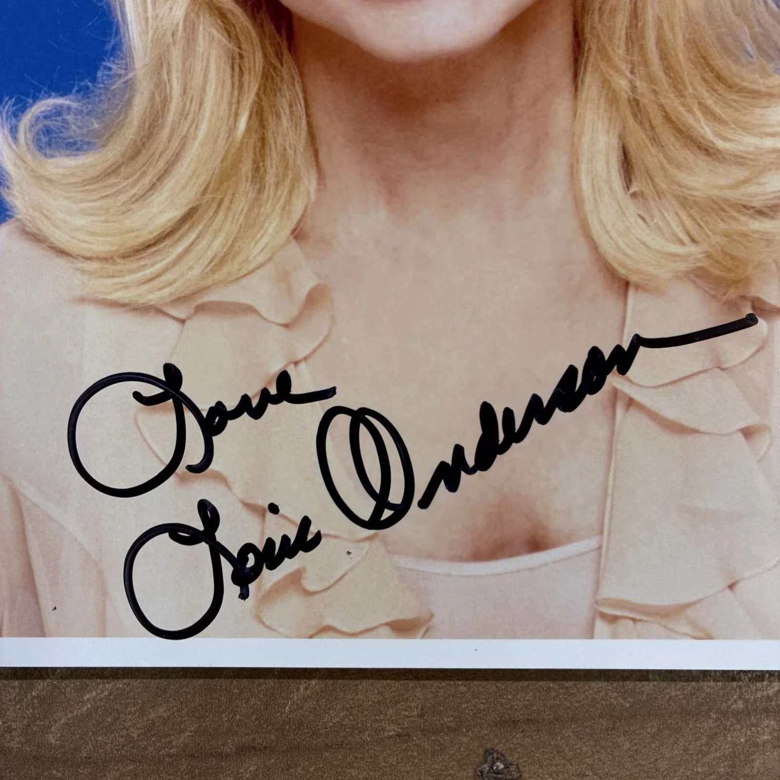 Loni Anderson Autograph signed 8x10 Picture Authentic Photo WKRP in Cincinnati, image 2
