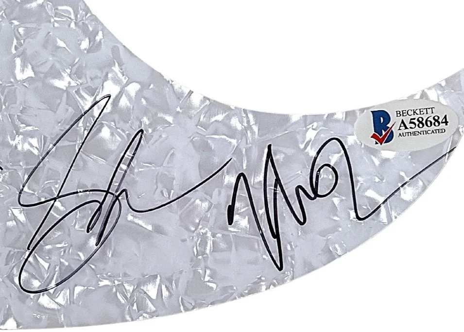 Parmalee - Barry Knox, Matt Thomas, Scott Thomas, Joshua McSwain — Parmalee Signed Pearl Guitar Pickguard Beckett Full LOA COA Country Music 4 Sig, изображение 4