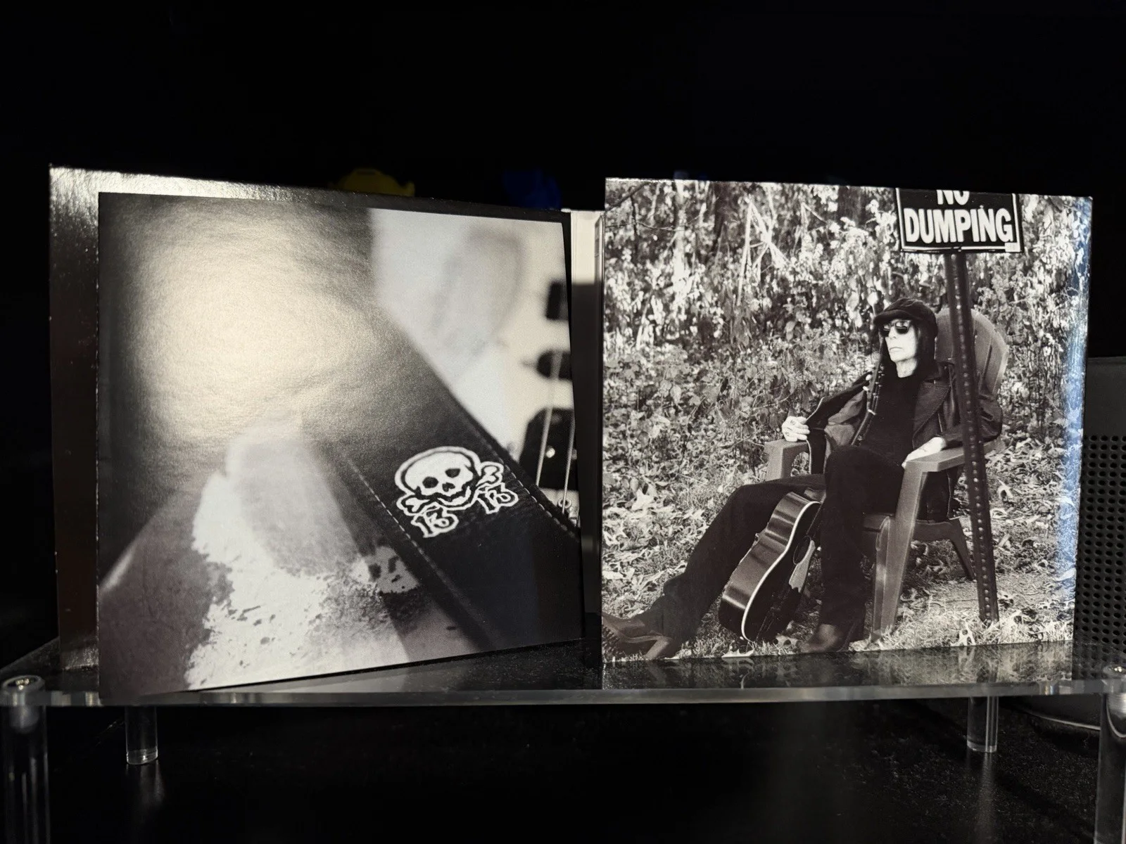 Mick Mars “The Other Side of Mars” CD. Signed copy. 2024, image 3