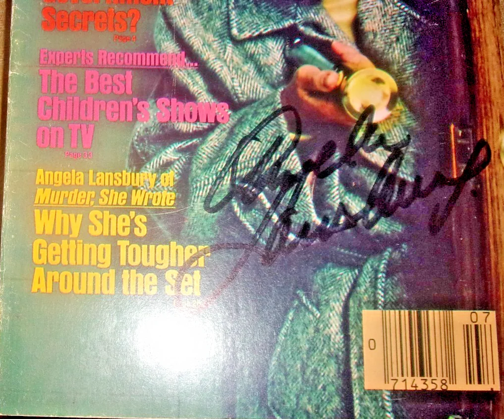 Angela Lansbury Murder She Wrote signed Feb 15, 1986 TV Guide no mailing label, image 3