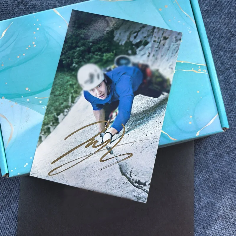 Wang Yibo 探索新境2 Autographed Signed Photos Collection, image 3