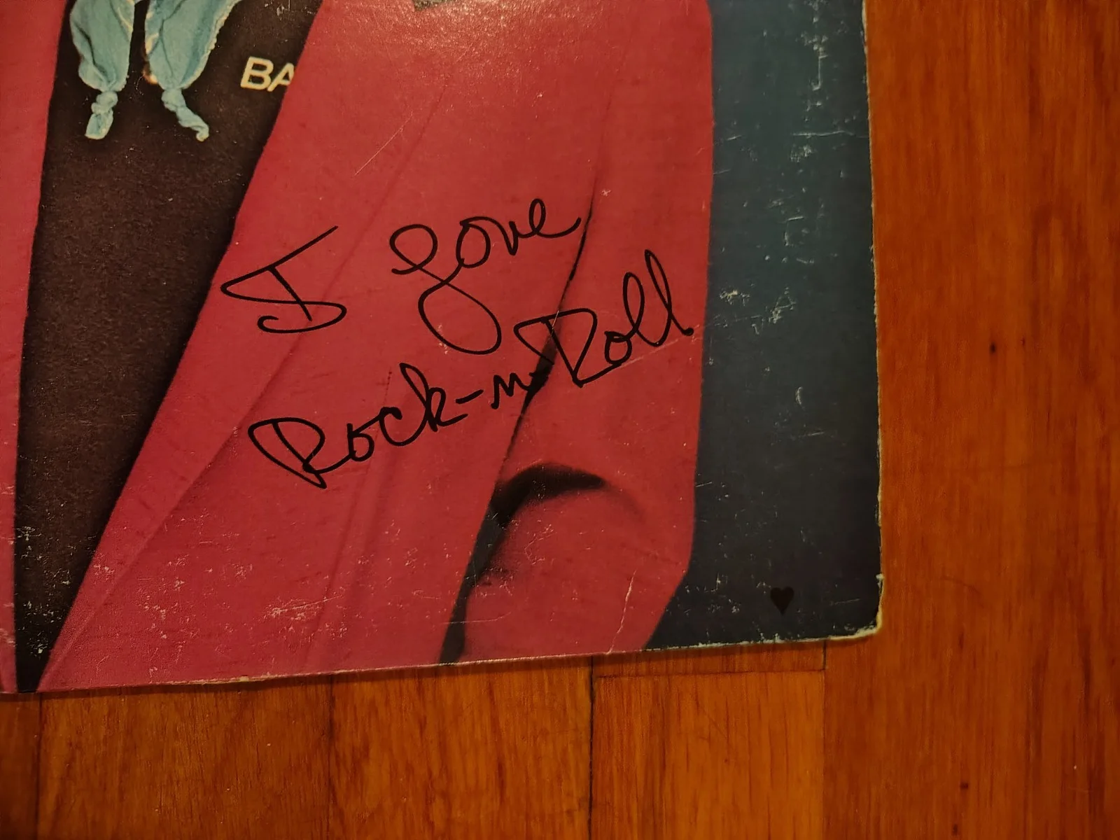 Signed Joan Jet Album, image 2