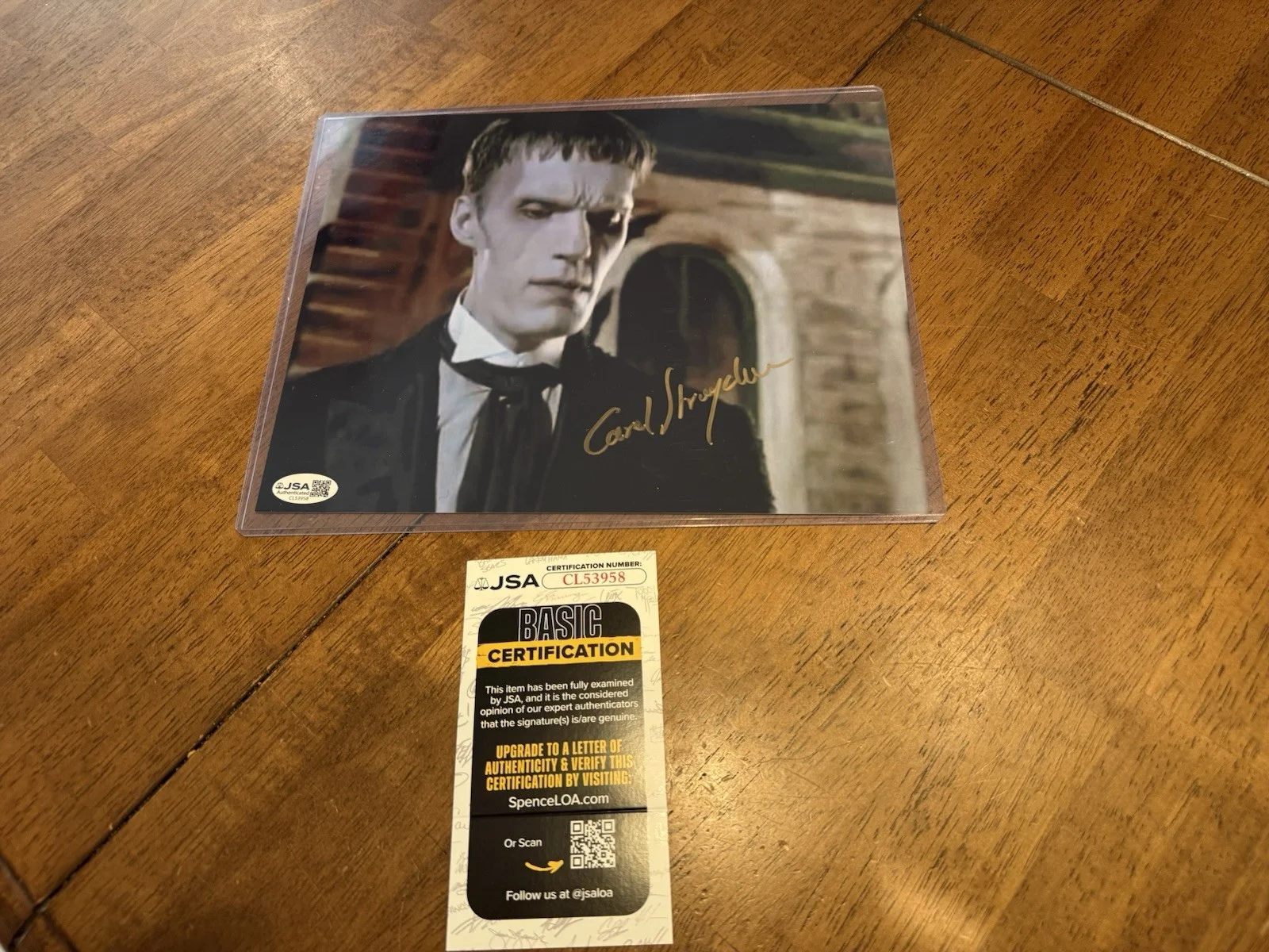 CAREL STRUYCKEN — CAREL STRUYCKEN signed THE ADDAMS FAMILY 8x10 Photo LURCH Autograph JSA COA Cert