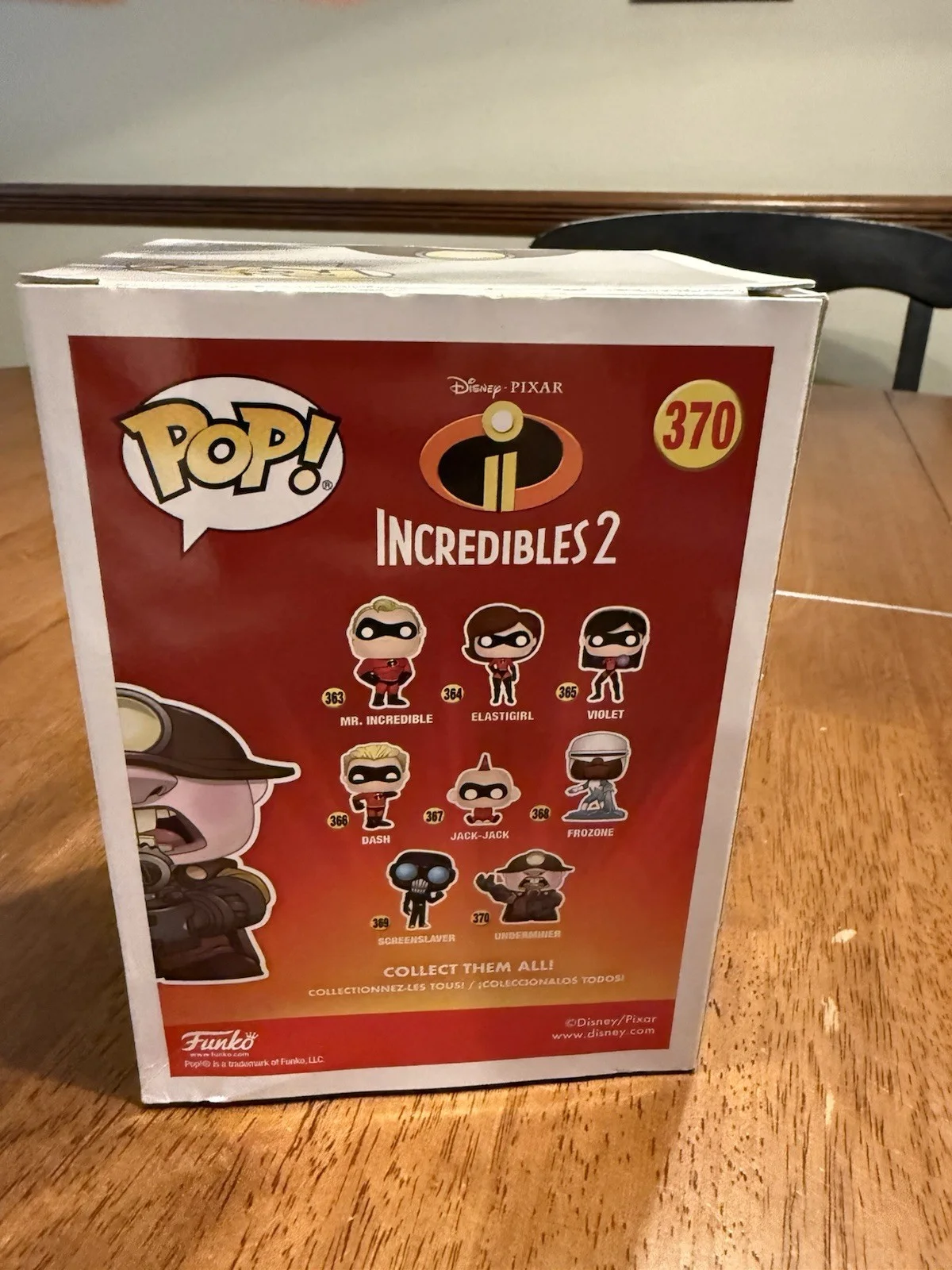 John Ratzenberger — John Ratzenberger Signed Funko Pop #370 Incredibles 2 JSA Underminer, изображение 3