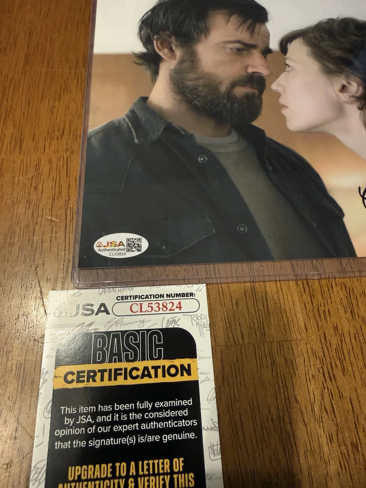 Carrie Coon Signed 8x10 Photo The Leftovers Autographed JSA COA, image 2