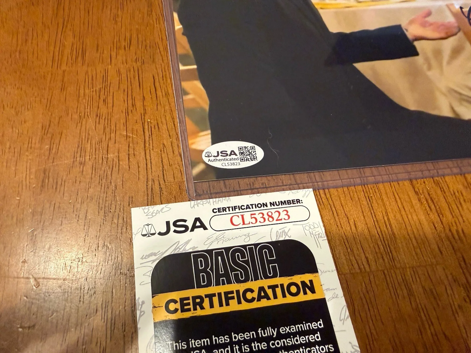 Carrie Coon Signed 8x10 Photo The Leftovers Autographed JSA COA #2, изображение 3