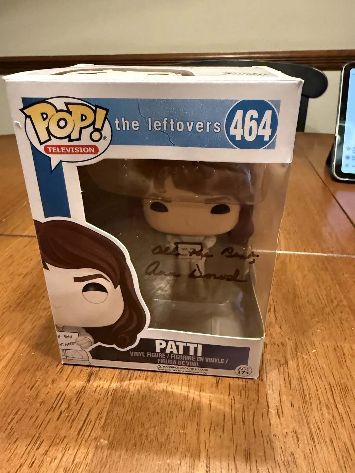 FUNKO POP! The Leftovers Ann Dowd Patti #464 Signed Auto JSA COA CL53124, image 2