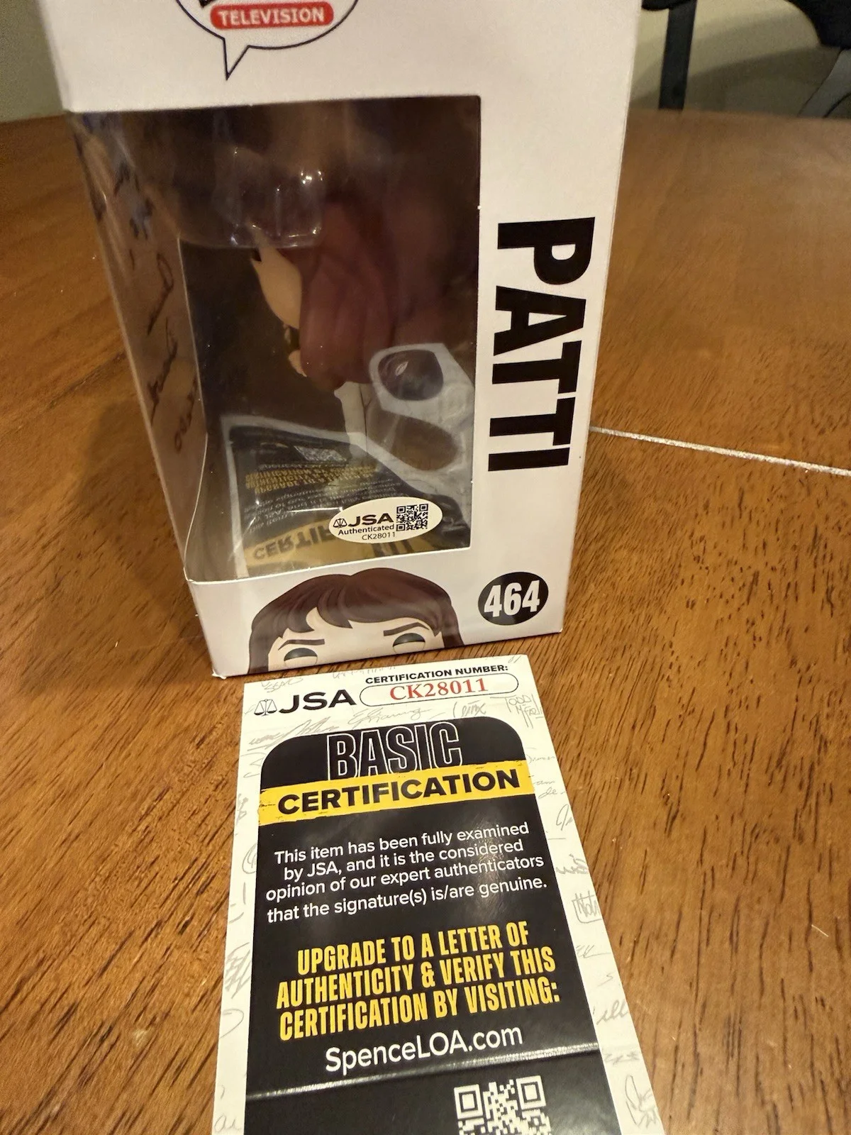 FUNKO POP! The Leftovers Ann Dowd Patti #464 Signed Auto JSA COA CK28011, image 3