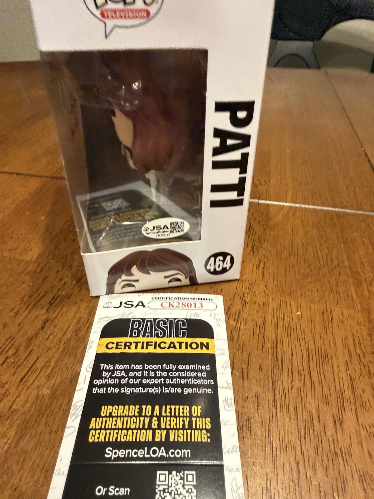 FUNKO POP! The Leftovers Ann Dowd Patti #464 Signed Auto JSA COA CK28013, image 3