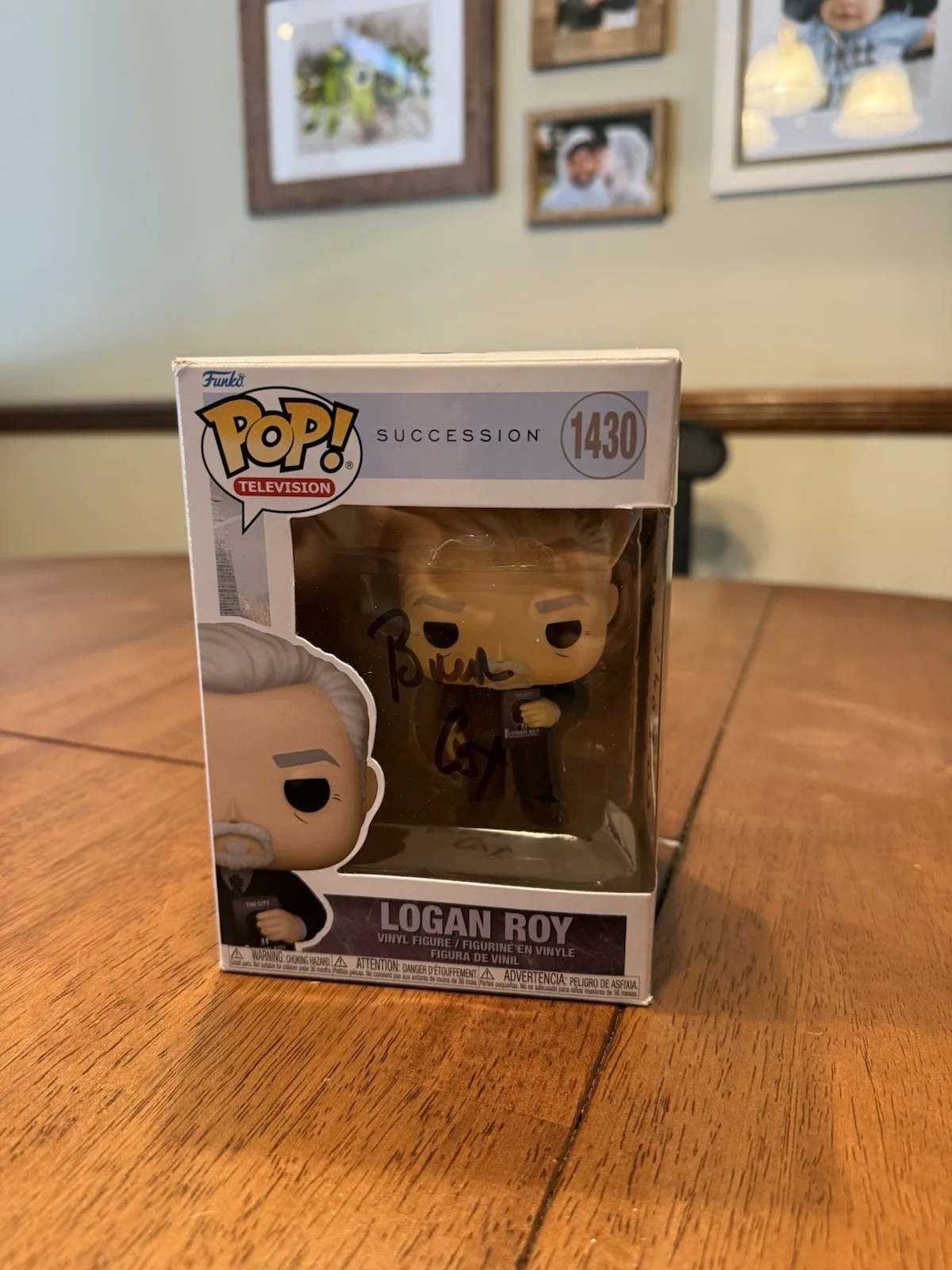 Brian Cox — Signed Funko Pop #1430 - Succession - Logan Roy - Brian Cox + COA JSA-, image 2