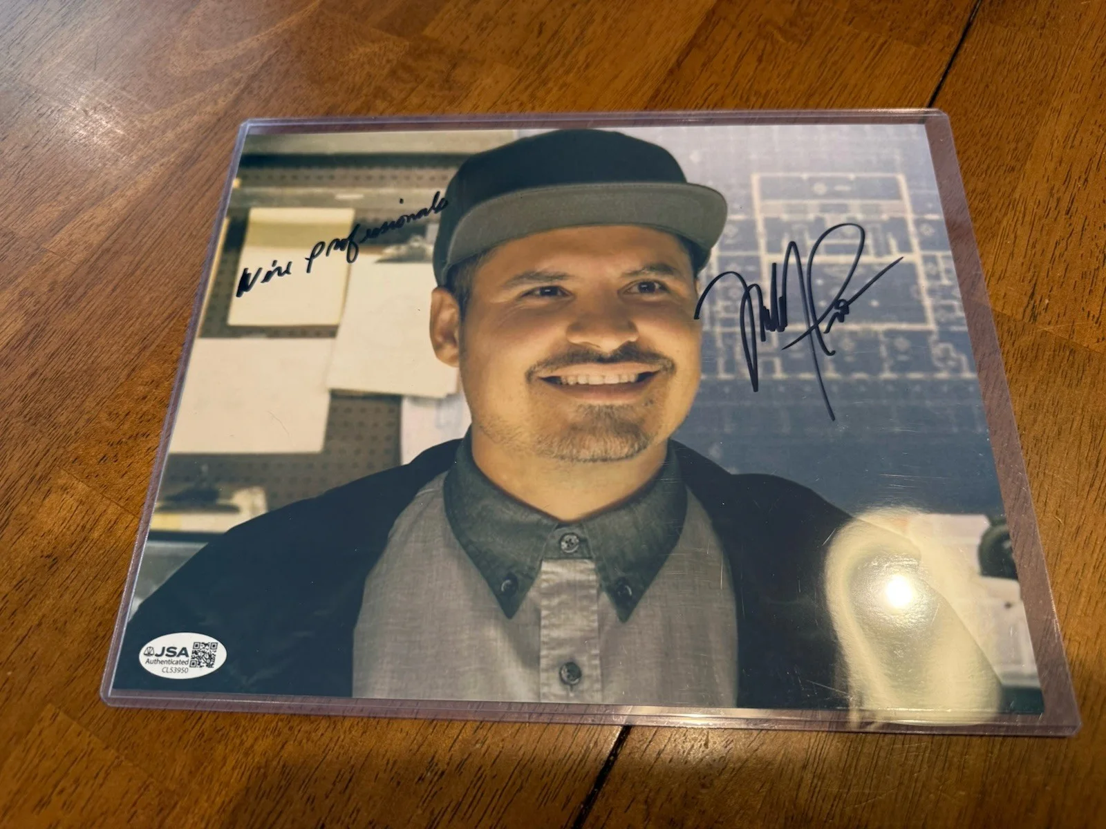 Michael Pena — Michael Pena Signed 8x10 Autographed Antman Marvel MCU Photo JSA COA, image 3