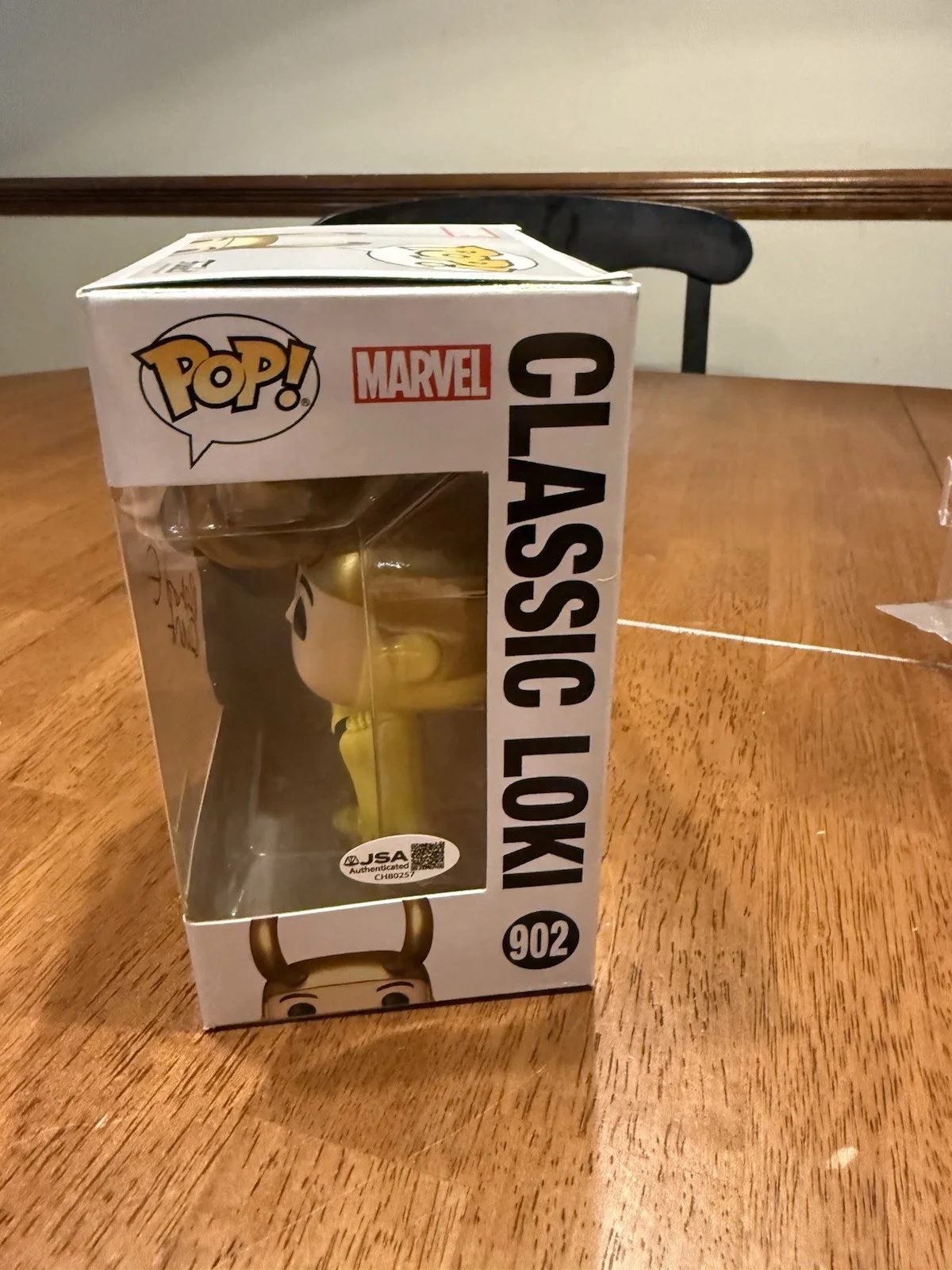 Richard E. Grant — Richard E. Grant Signed Loki Funko Pop 902 Classic Loki JSA Autograph, image 4