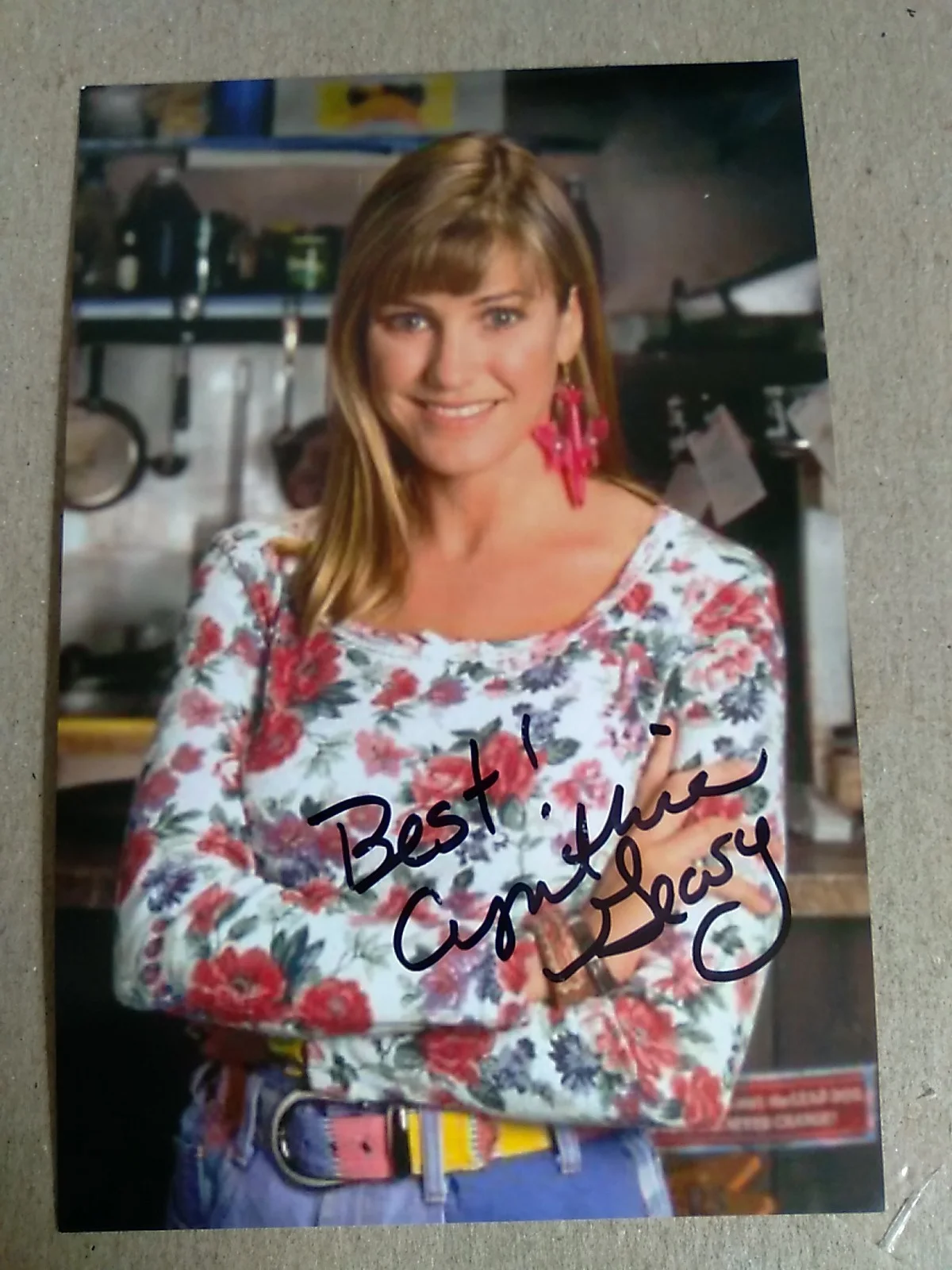 Cynthia Geary American Actress Autographed 6x4 Photo Signed Shelly Tambo, изображение 2