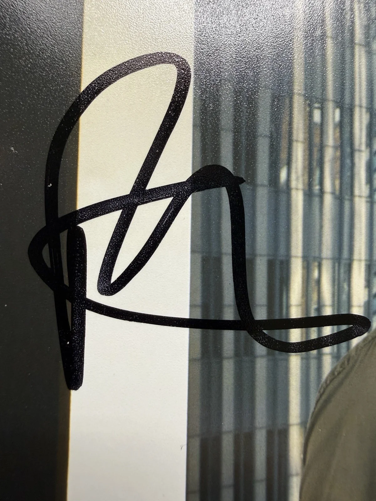 Patrick J. Adams — Patrick J. Adams Autograph Signed 8x10 Suits Michael Ross Photo Beckett COA, изображение 2