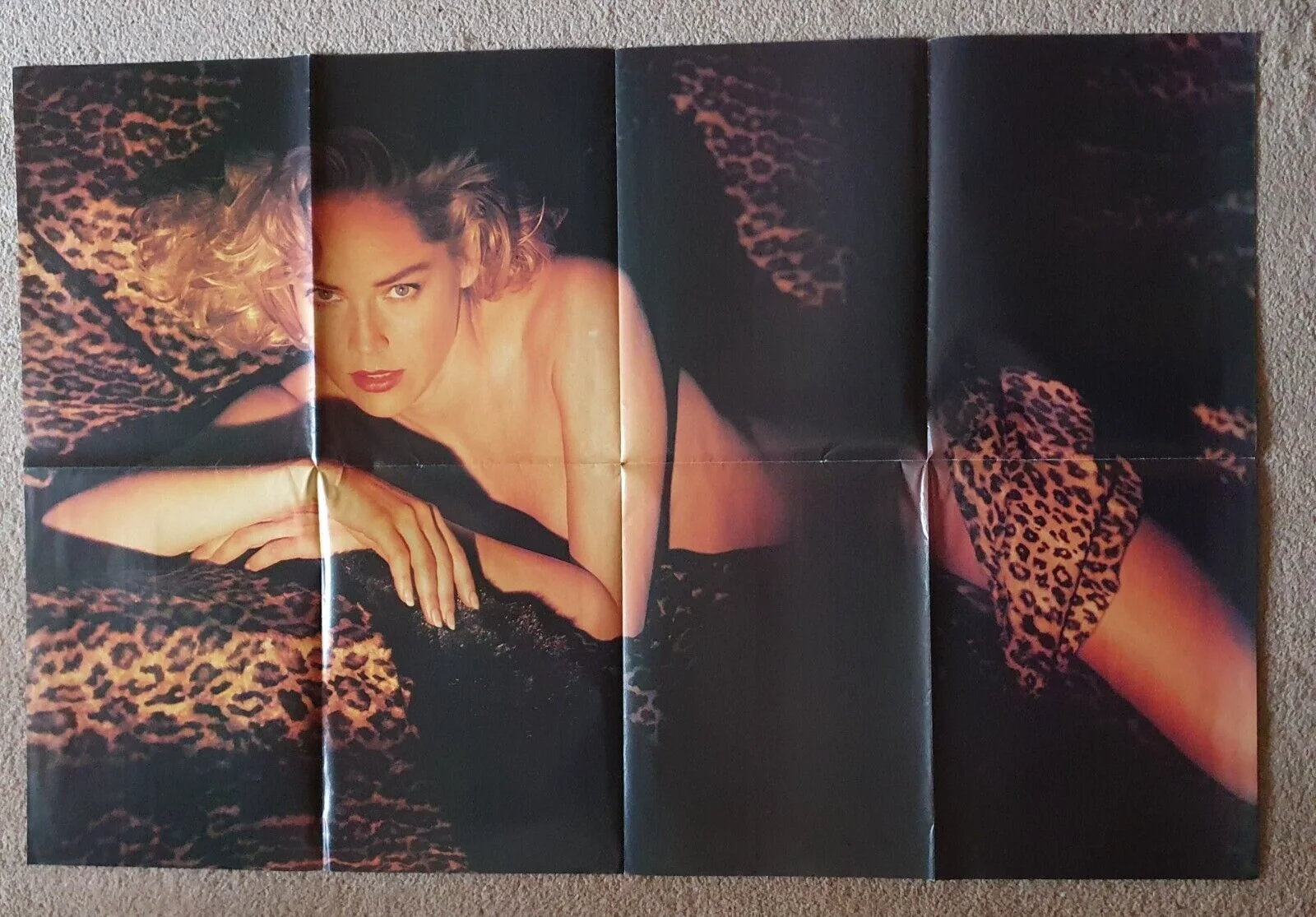 UNFORGIVEN/SHARON STONE FILM POSTER -LARGE SIZE 23" x 34" FOLDED -Clint Eastwood, изображение 2