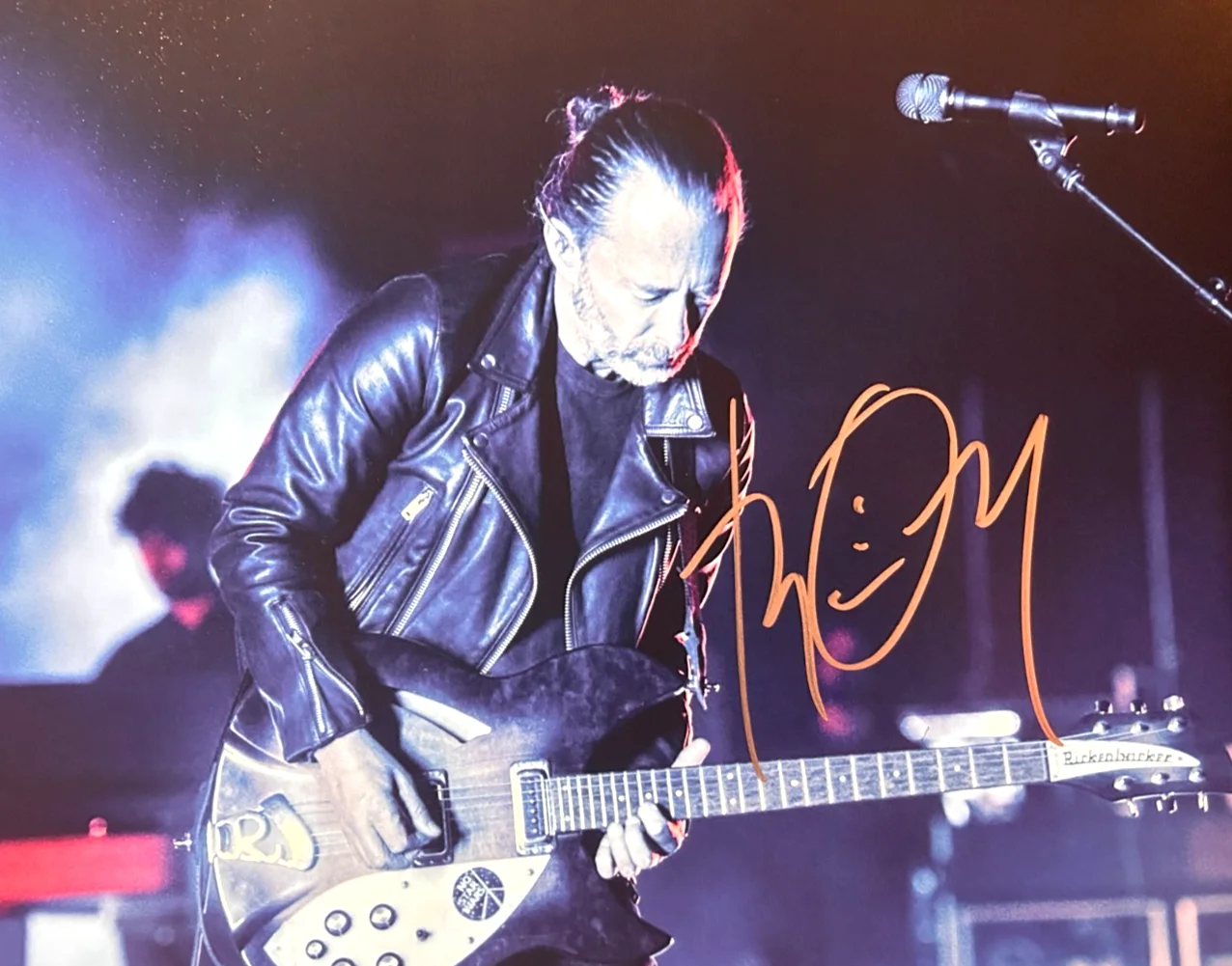 Thom Yorke (RADIOHEAD) Signed Original 8x10" Authentic Autograph GENUINE w/COA, изображение 3