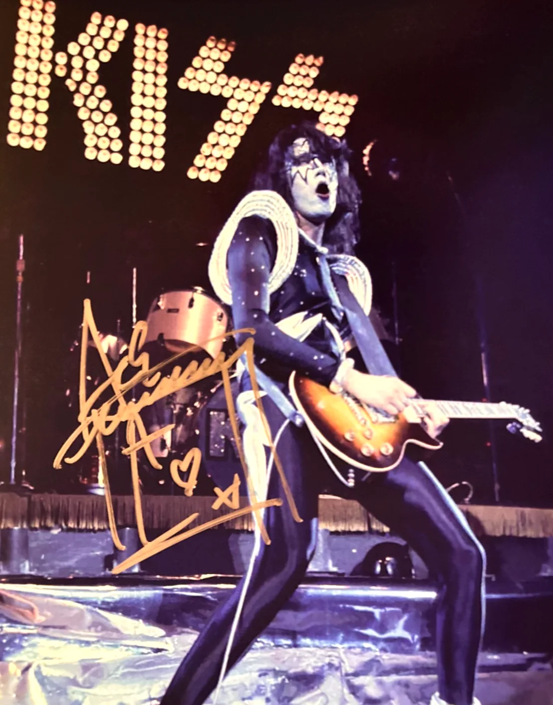 ACE FREHLEY (KISS) Signed Original 8x10" Photo Authentic Autograph GENUINE w/COA, image 3