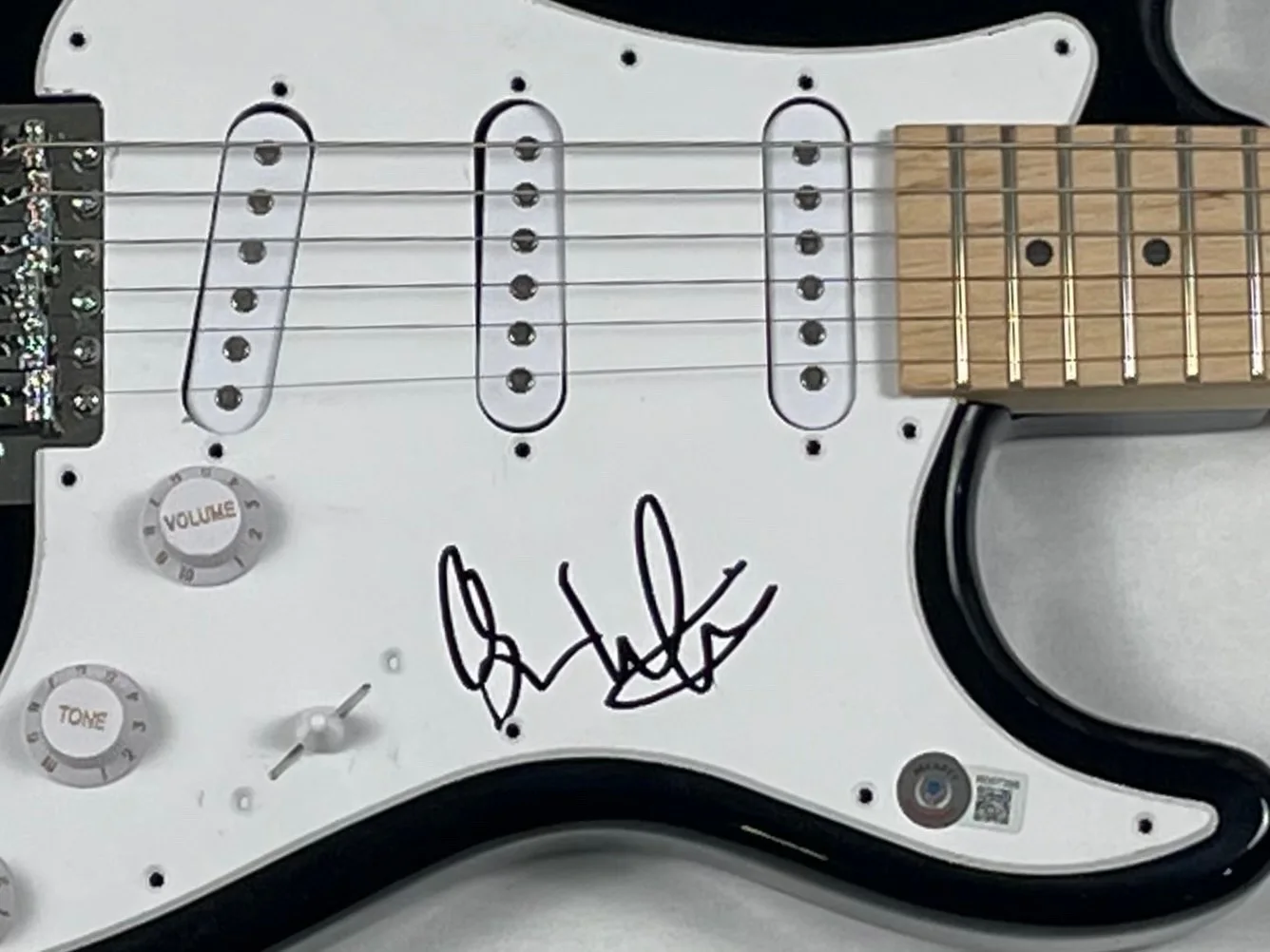 Brad Whitford AEROSMITH Signed Autograph Electric Guitar Guitarist Beckett COA, изображение 5