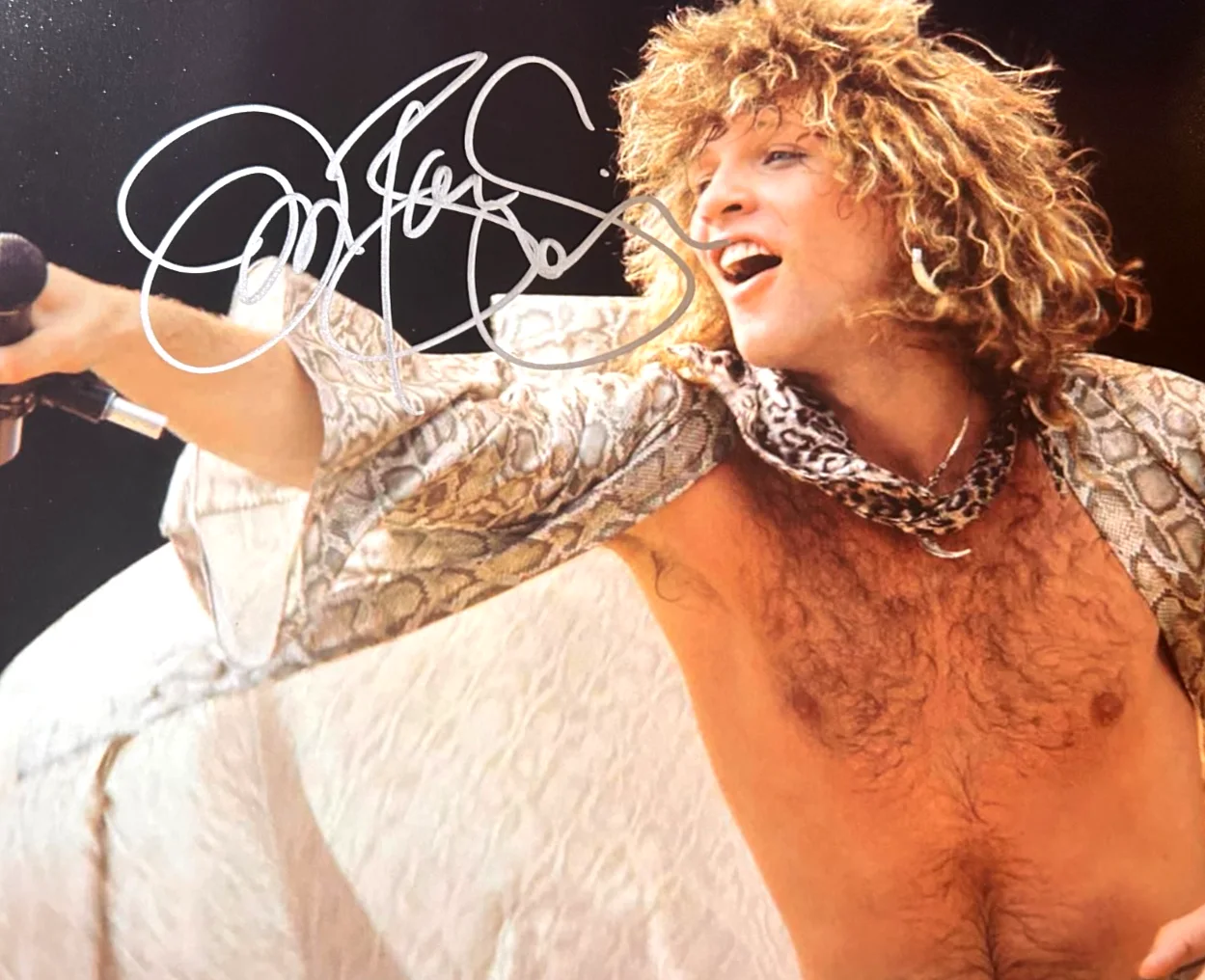 Jon Bon Jovi Signed Original 8x10" Authentic Autograph GENUINE w/COA, image 3