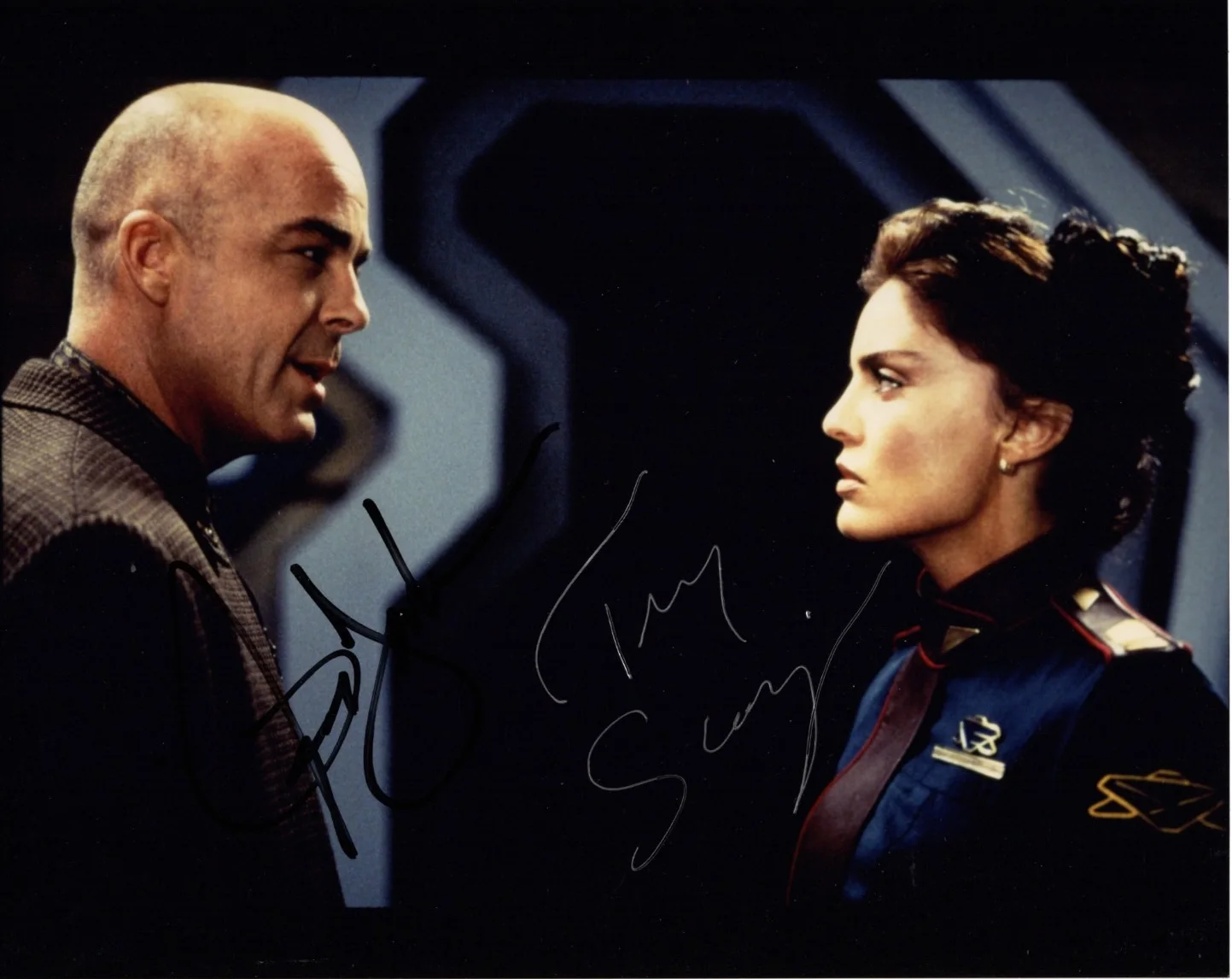 Tracy Scoggins and Jerry Doyle — Tracy Scoggins Jerry Doyle Autographed Photo Color 8x10 COA Babylon 5