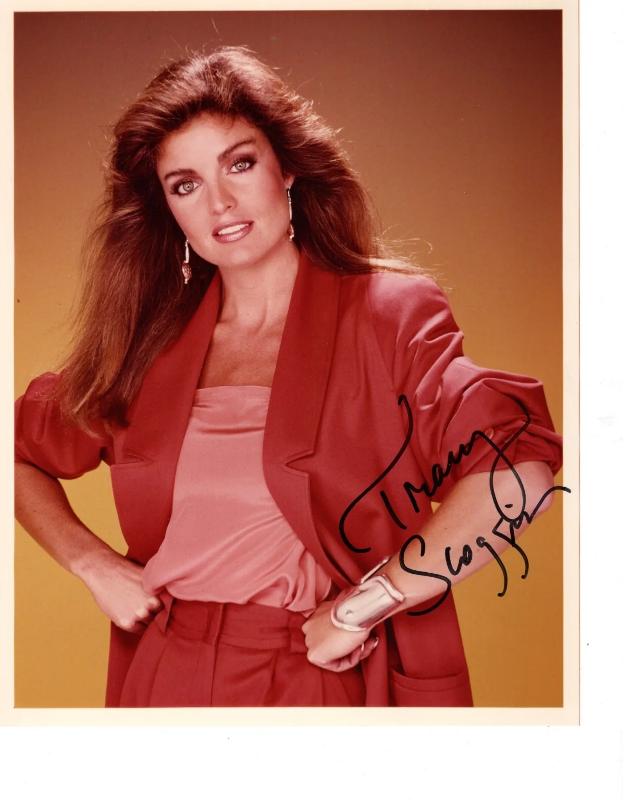 Tracy Scoggins — Tracy Scoggins Autographed Photo Color 8x10 Highlander Cassandra Babylon 5