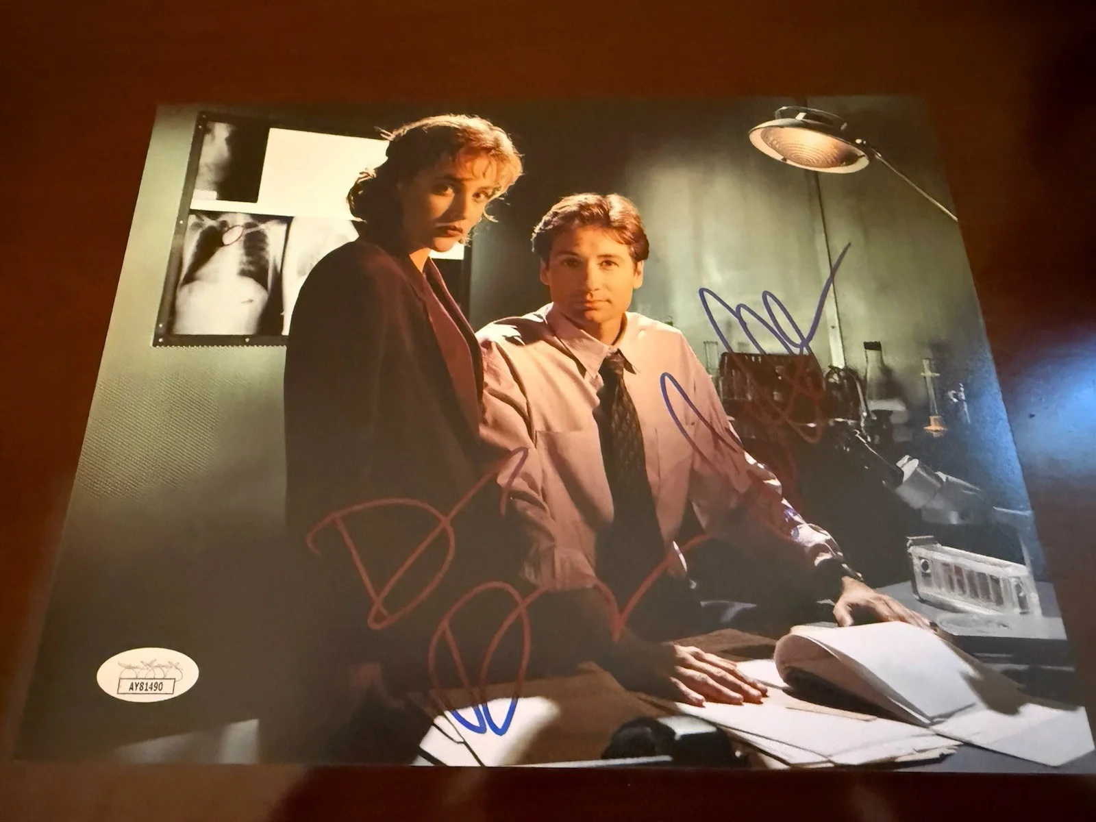 Gilian Anderson — Dual Signed Gillian Anderson /David Duchovny X Files Autographed JSA COA RARE