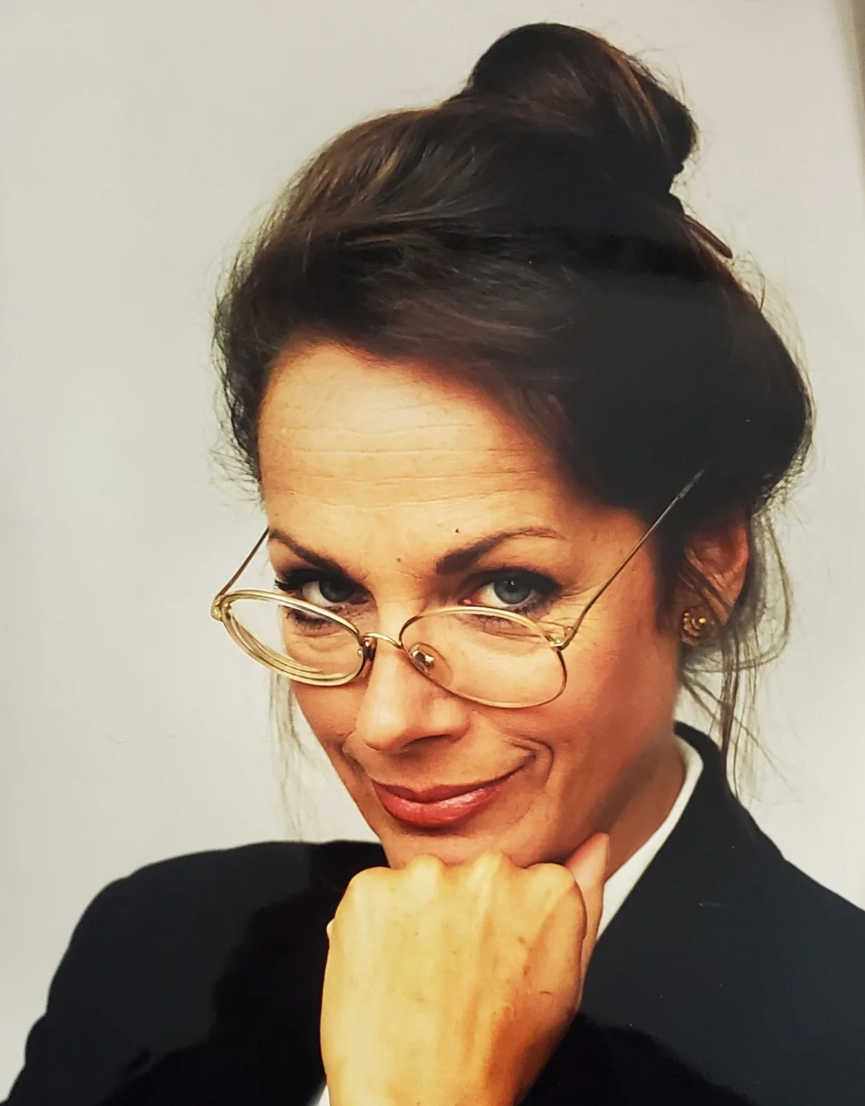 MARY TAMM - THREE VINTAGE ORIGINAL 1990s PHOTOS - DR WHO - ROMANA - BROOKSIDE, image 3