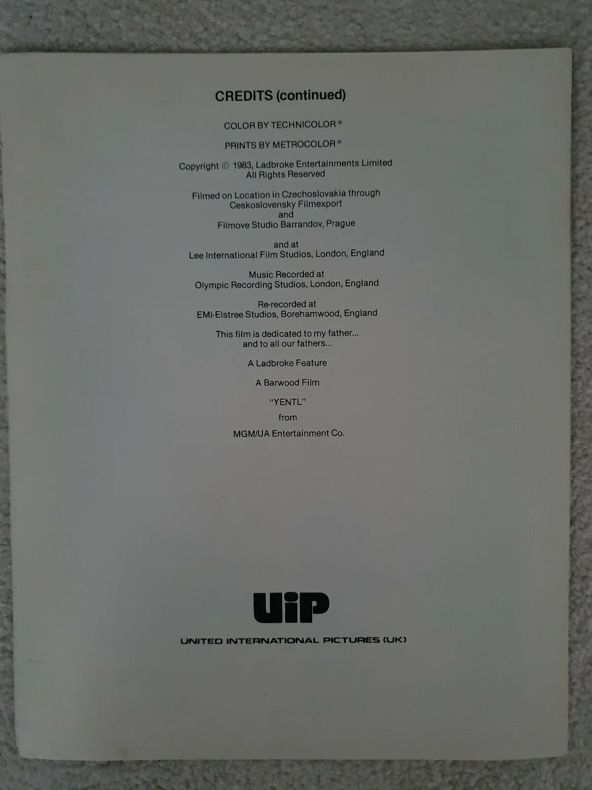 YENTL - VINTAGE PRESS INFORMATION SYNOPSIS BOOKLET - BARBRA STREISAND, изображение 3