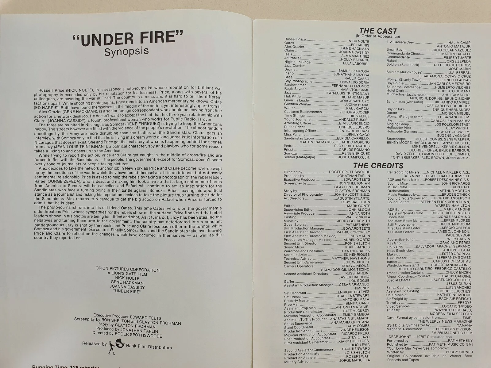 UNDER FIRE - VINTAGE ORIGINAL UK PRESSBOOK - NICK NOLTE, GENE HACKMAN, image 4