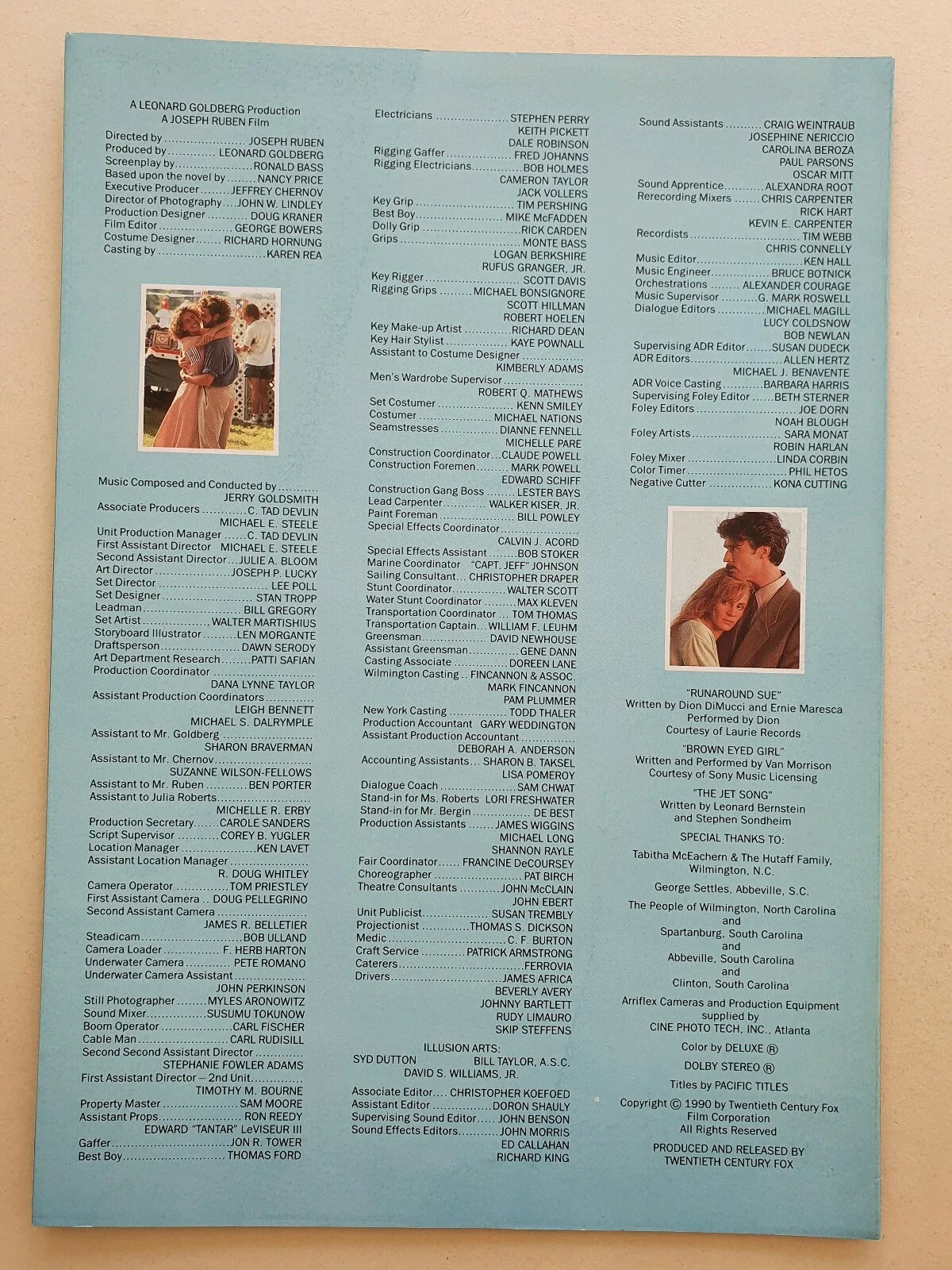 SLEEPING WITH THE ENEMY - 2 VINTAGE FOLDOUT SYNOPSIS BOOKLETS - JULIA ROBERTS, image 3