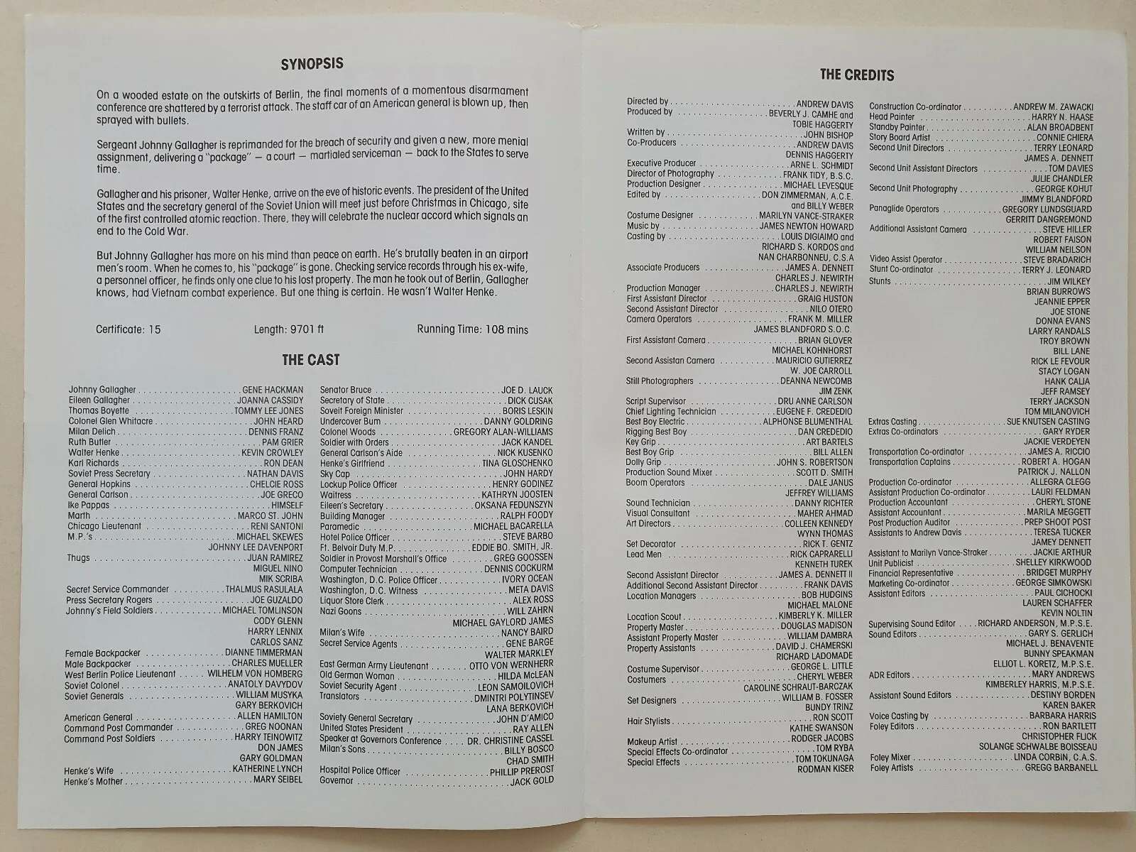 THE PACKAGE - VINTAGE UK PRESSBOOK & SYNOPSIS SHEET - HACKMAN, TOMMY LEE JONES, image 4