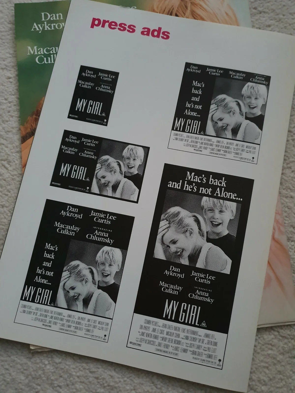 MY GIRL - 2 VINTAGE ORIGINAL UK PRESSBOOKS - CULKIN, AYKROYD, JAMIE LEE CURTIS, изображение 3