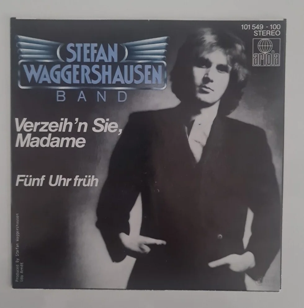 STEFAN WAGGERSHAUSEN ORIGINAL AUTOGRAPHED SINGLE Sleeve Autograph, image 2