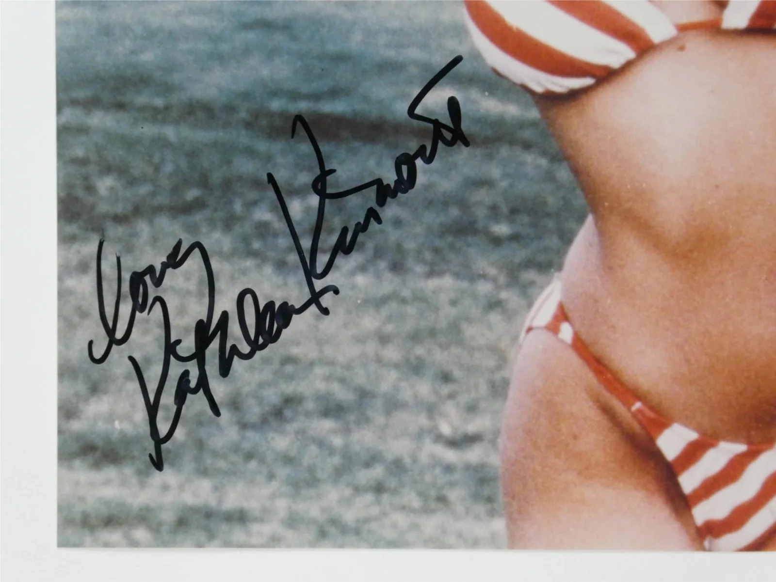 Kathleen Kinmont — Kathleen Kinmont Signed 8x10 Photo Halloween 4: The Return of Michael Myers, изображение 2