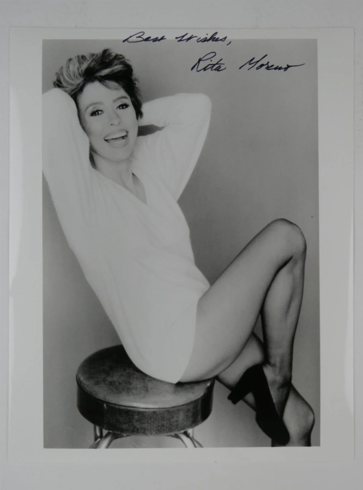 Rita Moreno — Rita Moreno Signed 8x10 B&W Photo Autographed