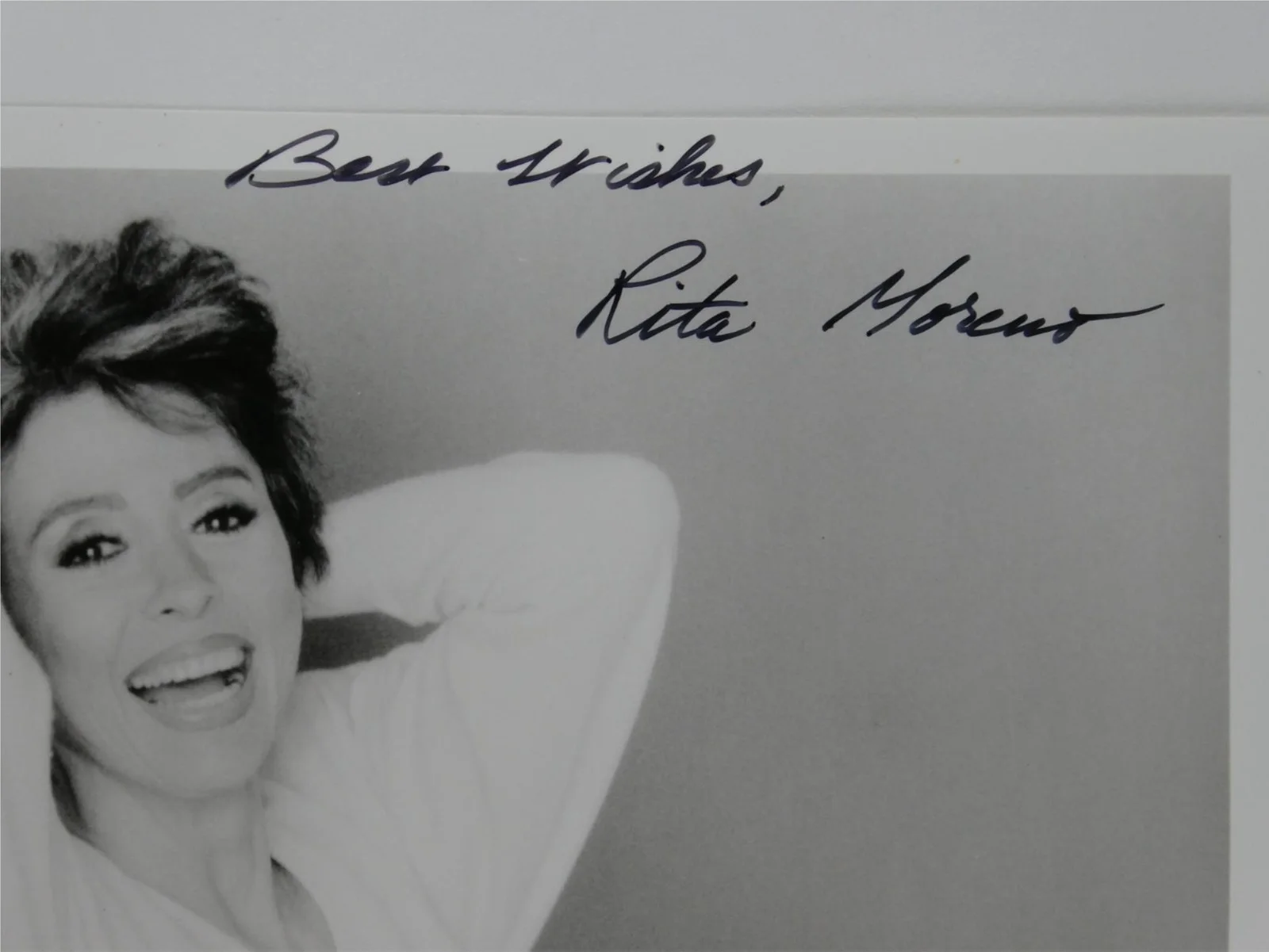 Rita Moreno — Rita Moreno Signed 8x10 B&W Photo Autographed, image 2