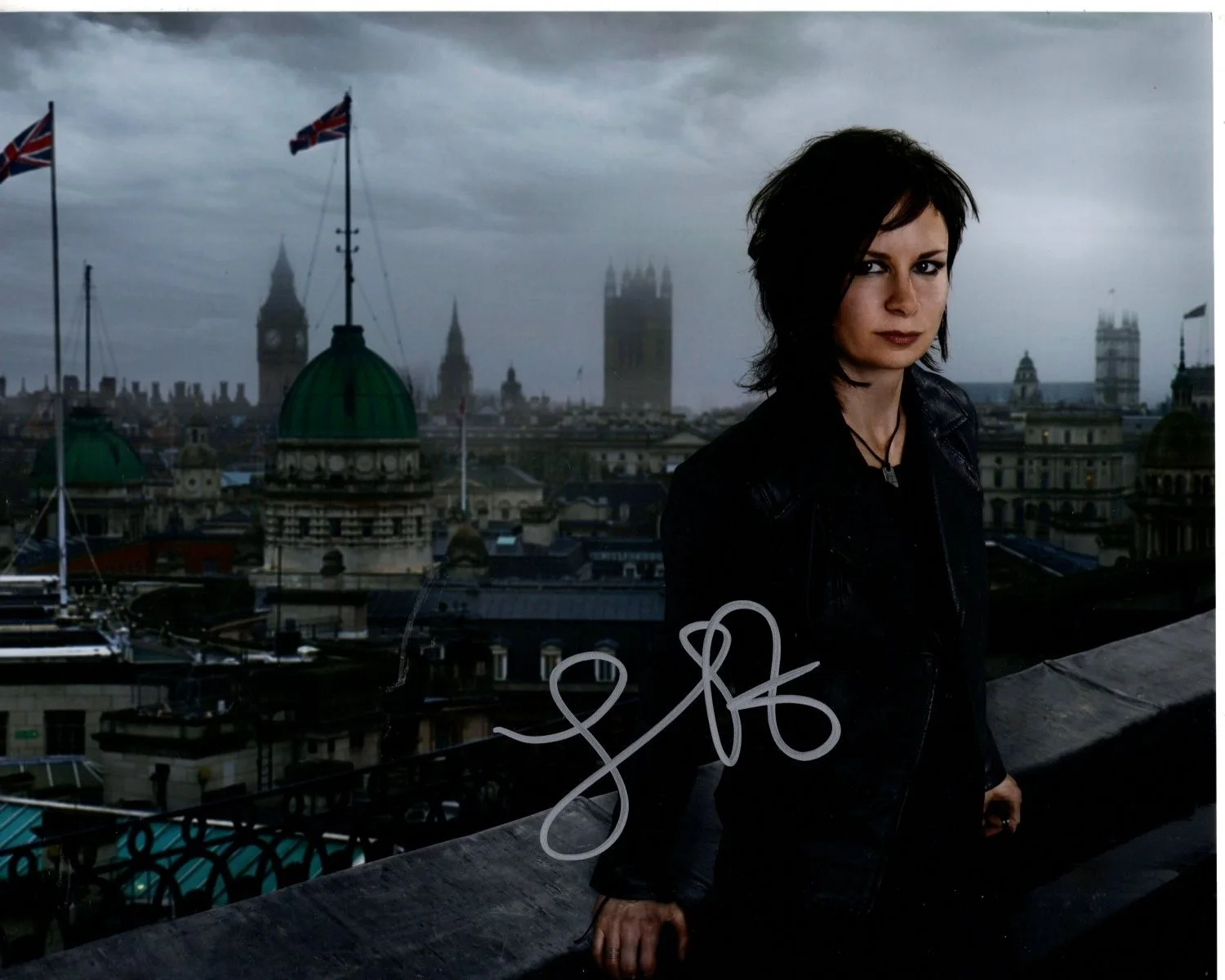 Mary Lynn Rajskub — MARY LYNN RAJSKUB Signed Autographed 8x10 24 CHLOE O'BRIAN Photo