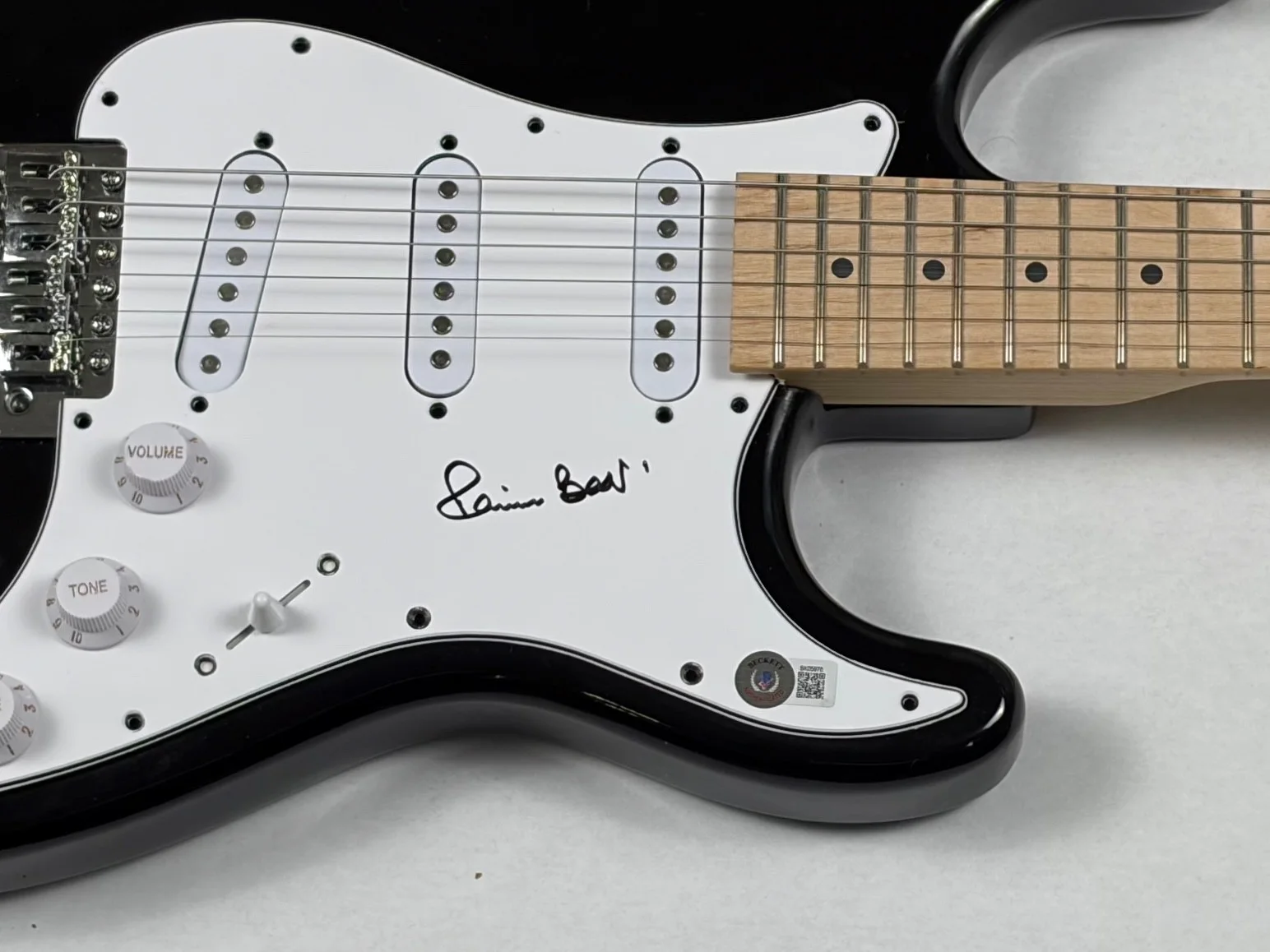 Pete Best The Beatles Signed Autograph Electric Guitar Original Band Drummer BAS, изображение 4