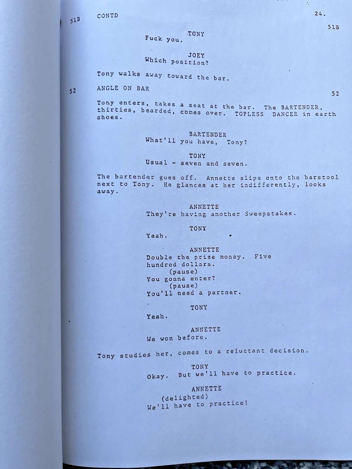 Saturday Night Fever Film Screenplay / Script. John Travolta, Fran Drescher., изображение 2