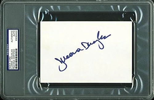 Illeana Douglas — Illeana Douglas Authentic Signed 4X6 Index Card Autographed PSA/DNA Slabbed, image 2