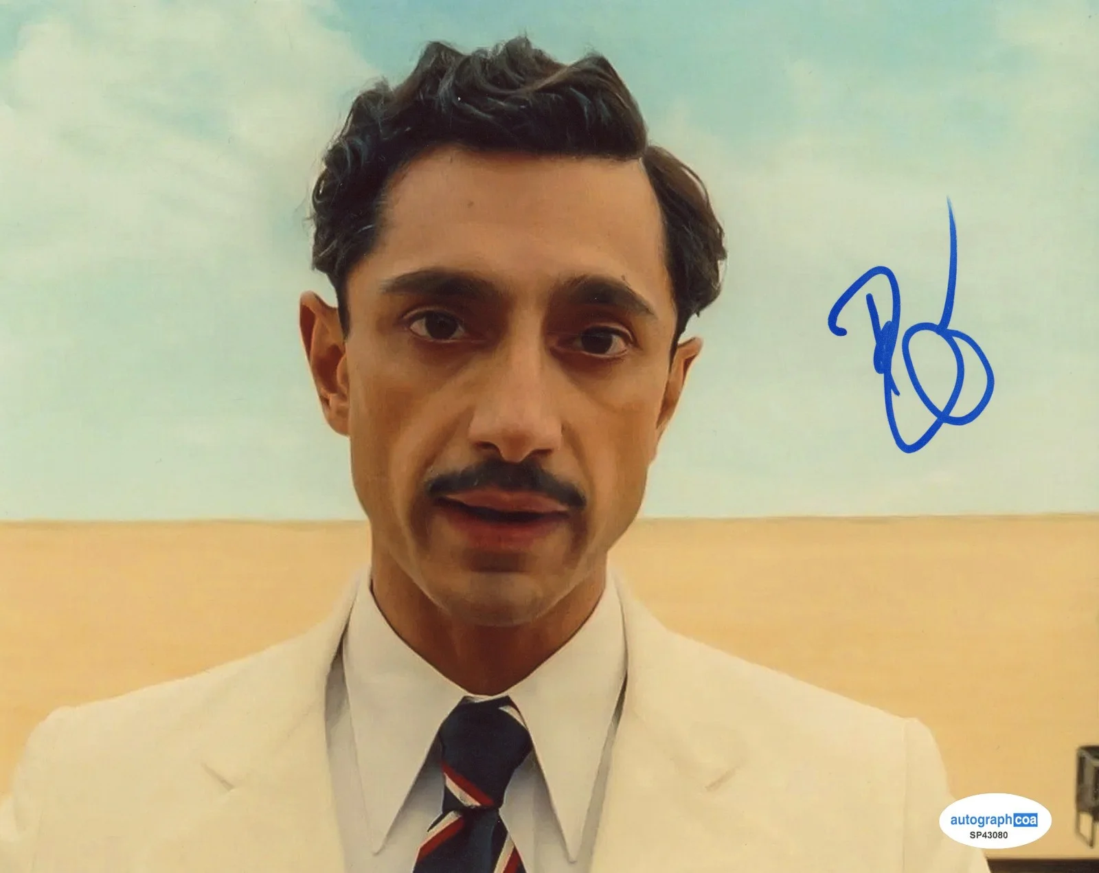 Riz Ahmed — Riz Ahmed Signed Autographed THE PHOENICIAN SCHEME 8x10 Photo PROOF ACOA B, image 2