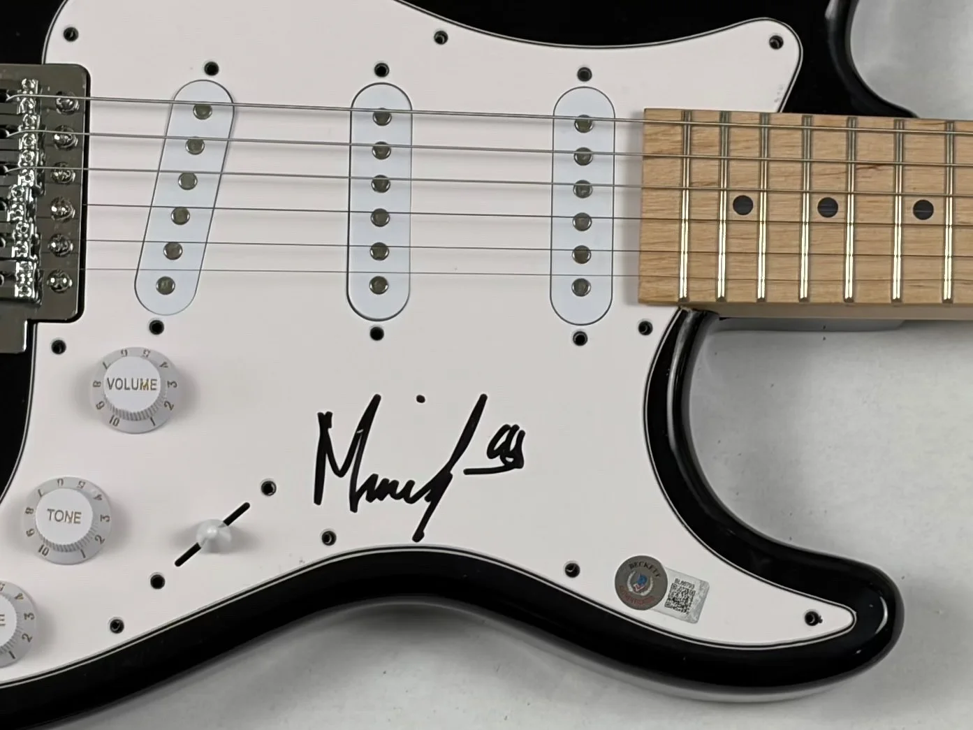 James Munky Shaffer KORN Signed Autograph Electric Guitar Guitarist Beckett COA, изображение 4