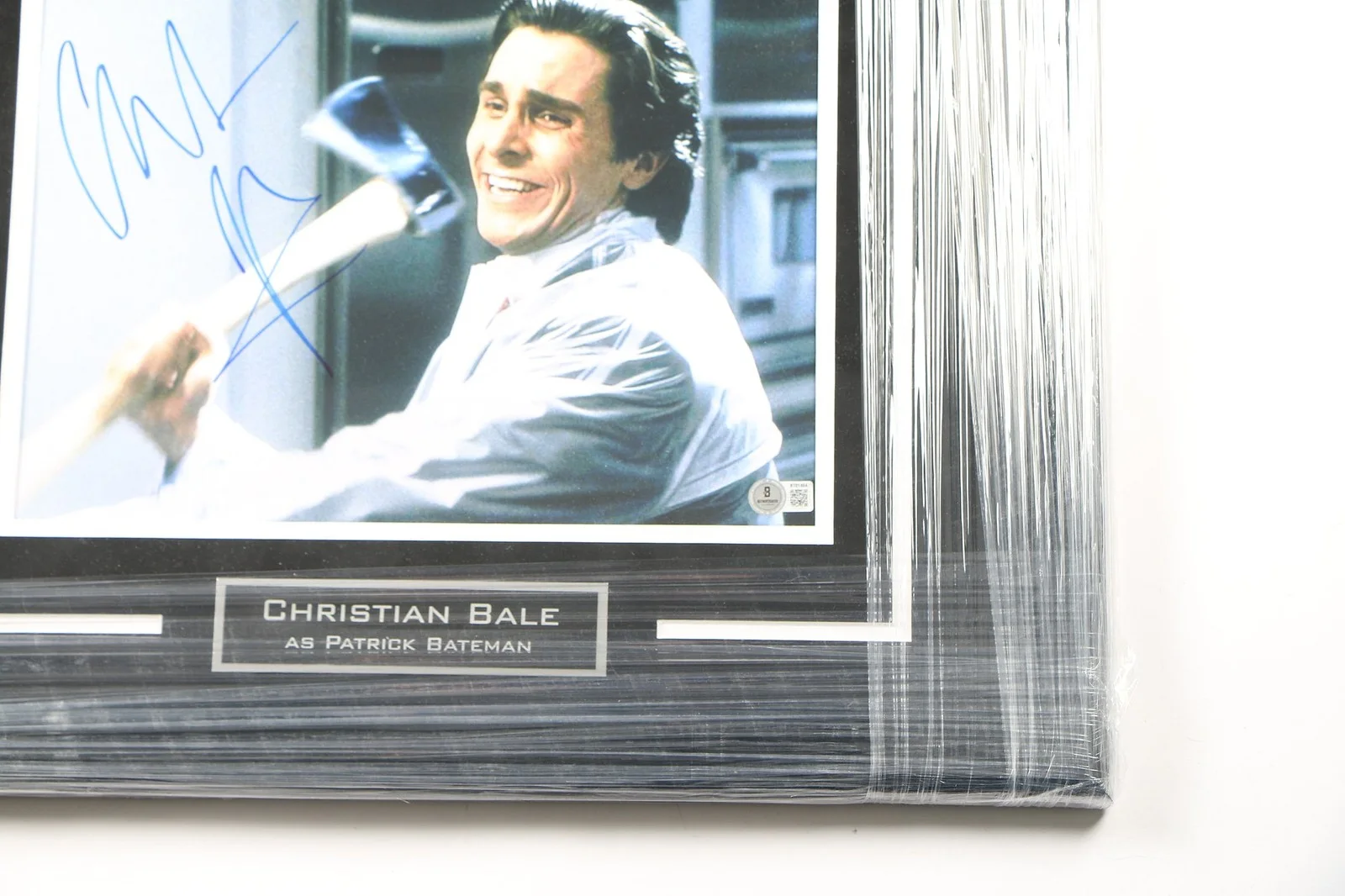Christian Bale Signed American Psycho 11x14 Photo Beckett COA — Framed Display, изображение 2