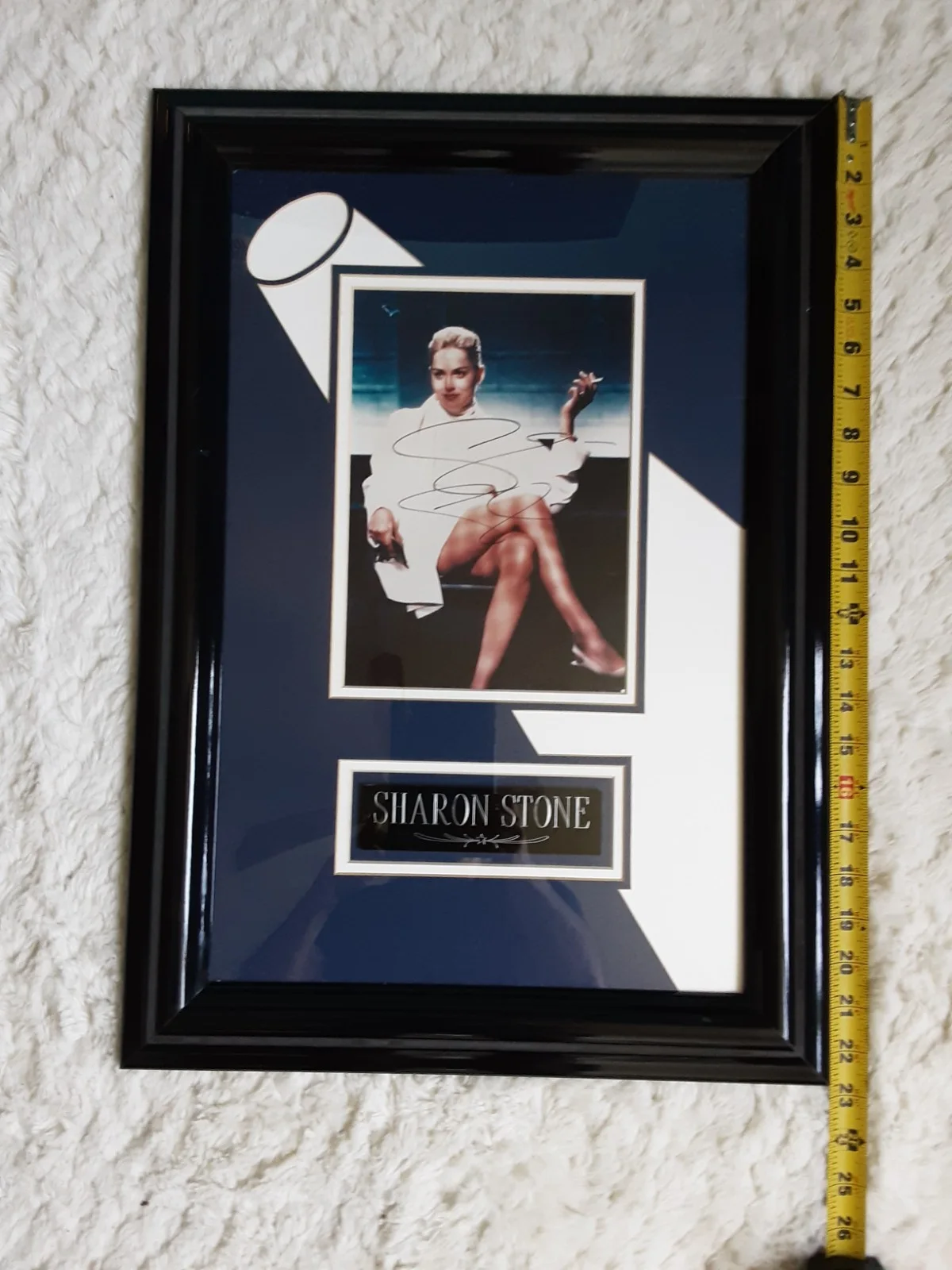 Sharon Stone — Sharon Stone autographed signed framed with Basic Instinct 8x10 movie photo PAAS, изображение 3